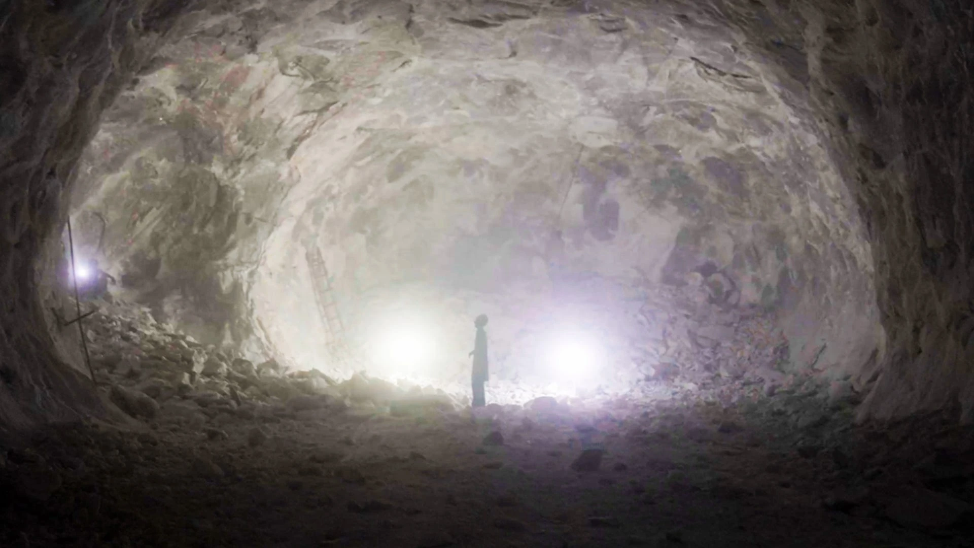 Inside the mine that fuels the $500 million pink Himalayan salt global market. Spoiler: it's not in the Himalayan mountains.