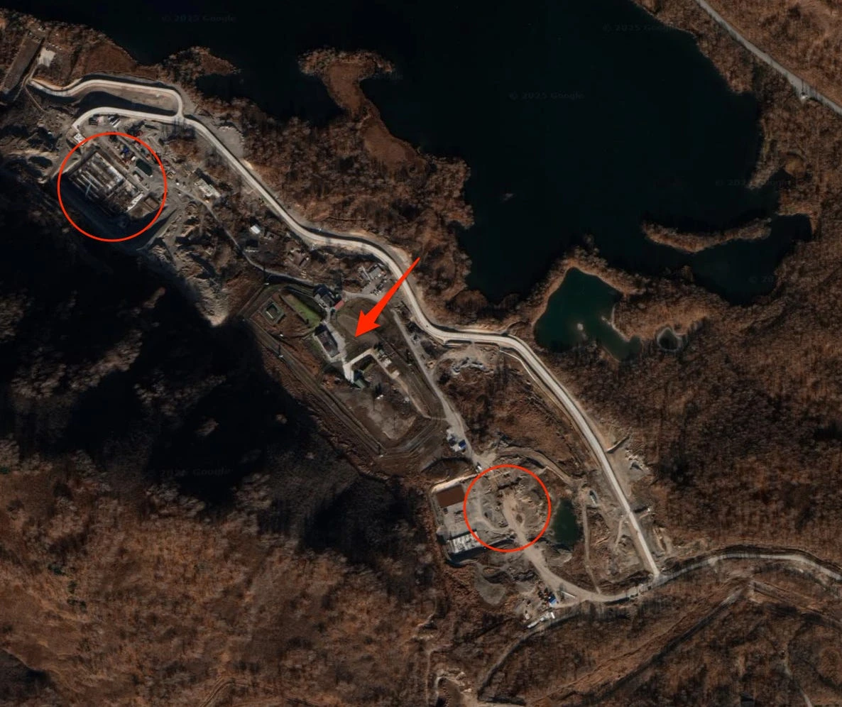 Satellite photos show how Russia is building up 5 of its secret nuclear bases