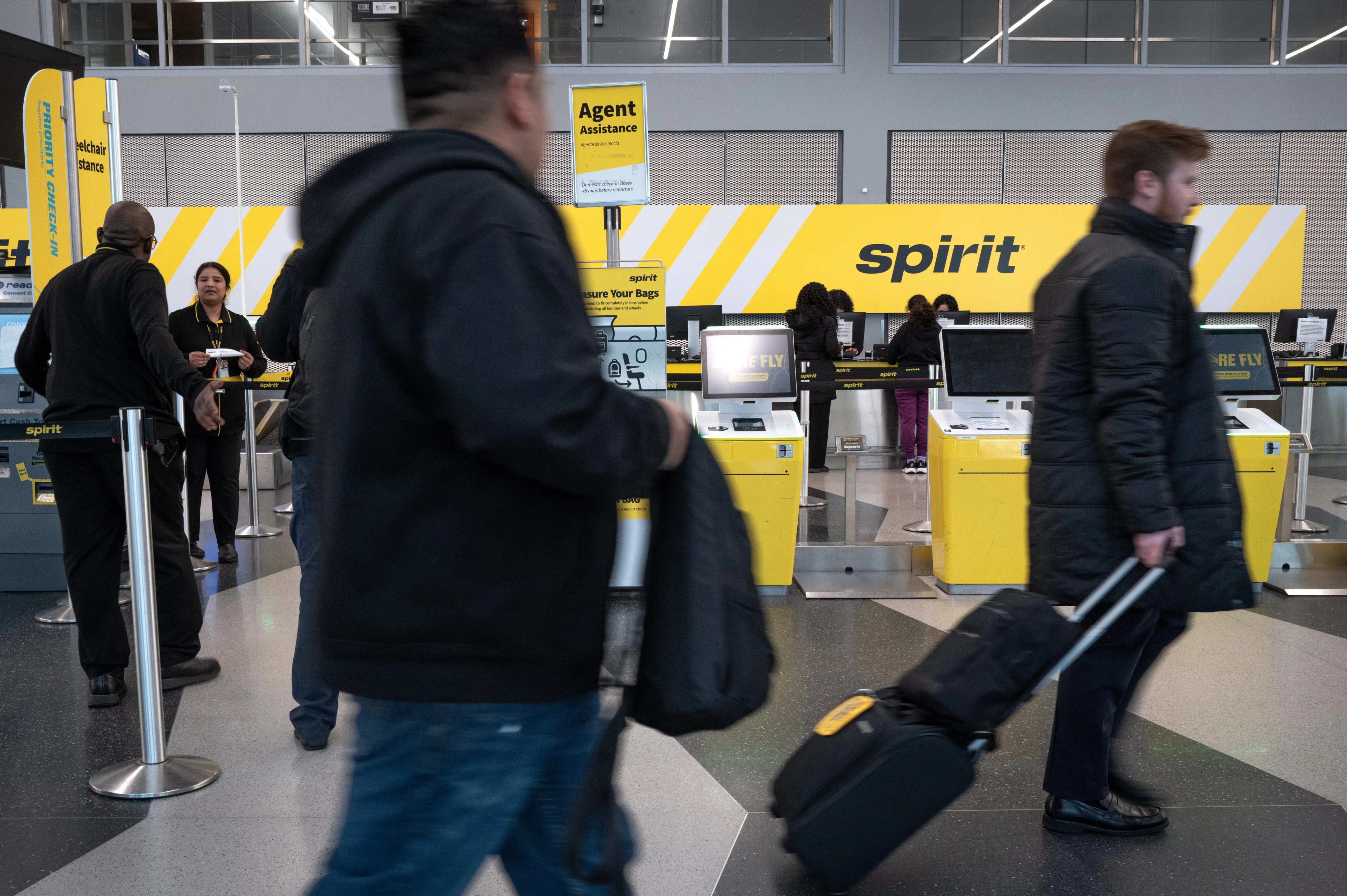 Airfare data shows how ticket prices may jump if Spirit collapses