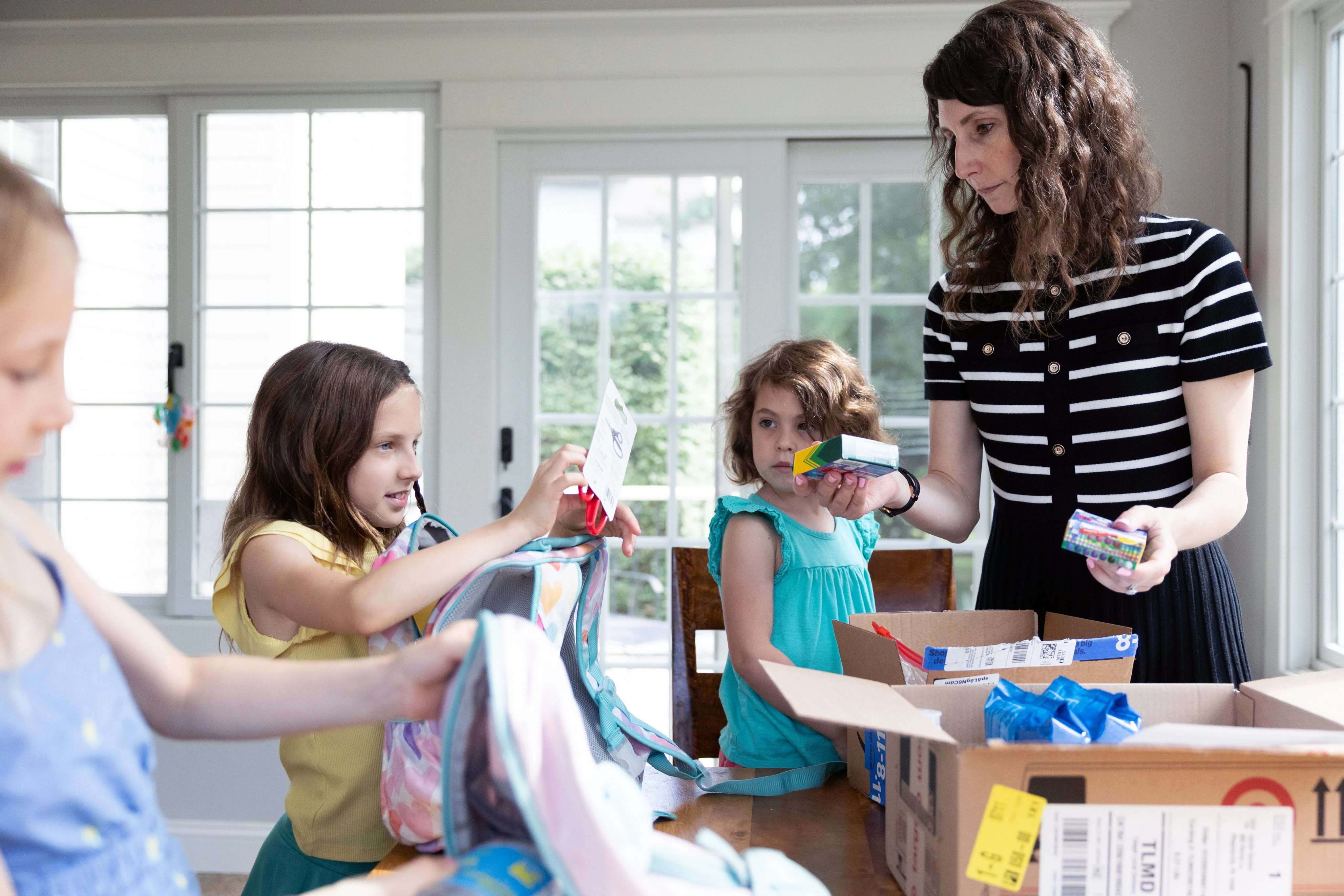 I'm a career coach with 3 kids in school. Here are my 6 efficiency hacks for the back-to-school season.