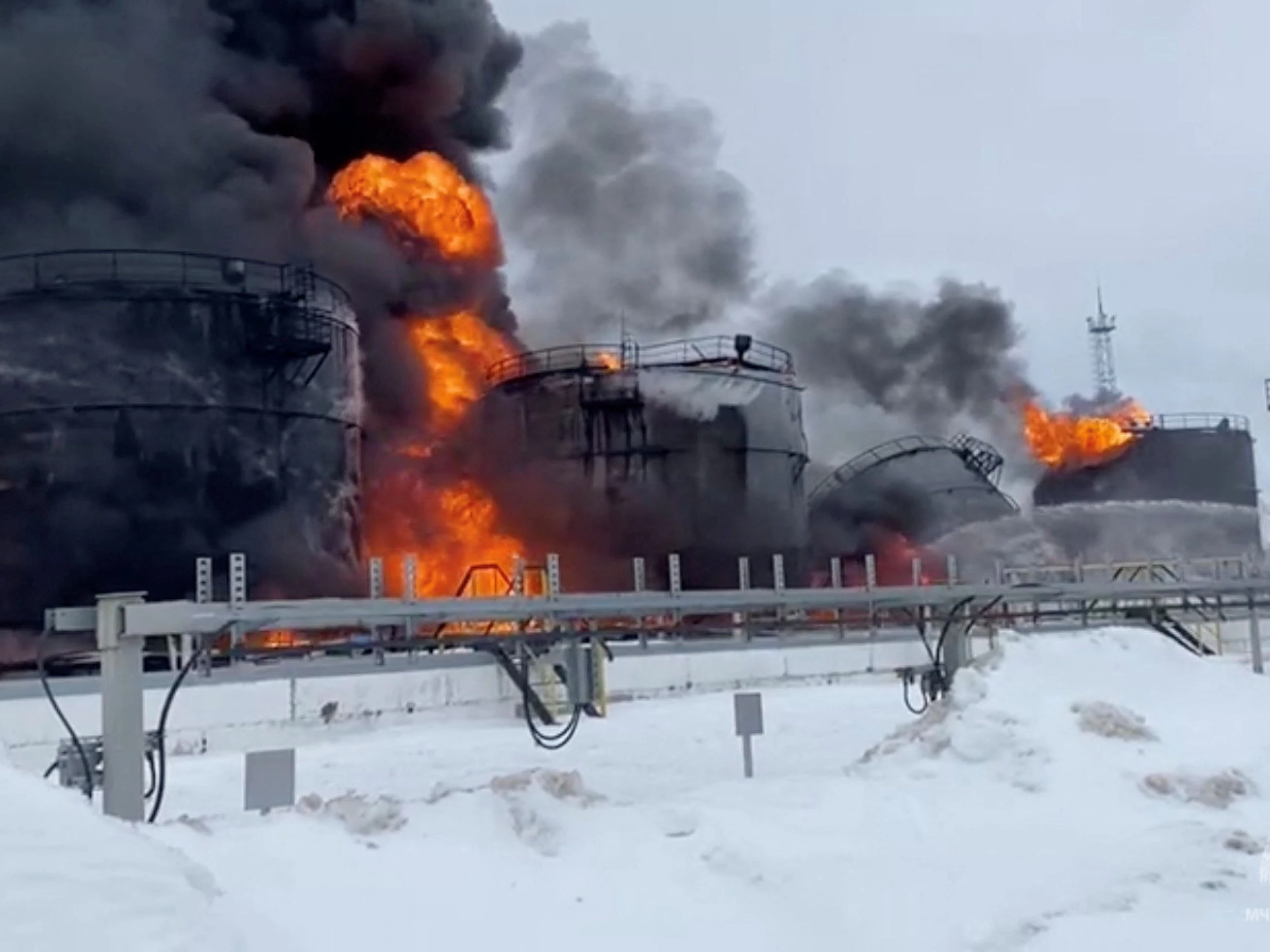 Ukrainian attacks on Russian oil refineries may be proving the Biden Administration wrong, experts say      
