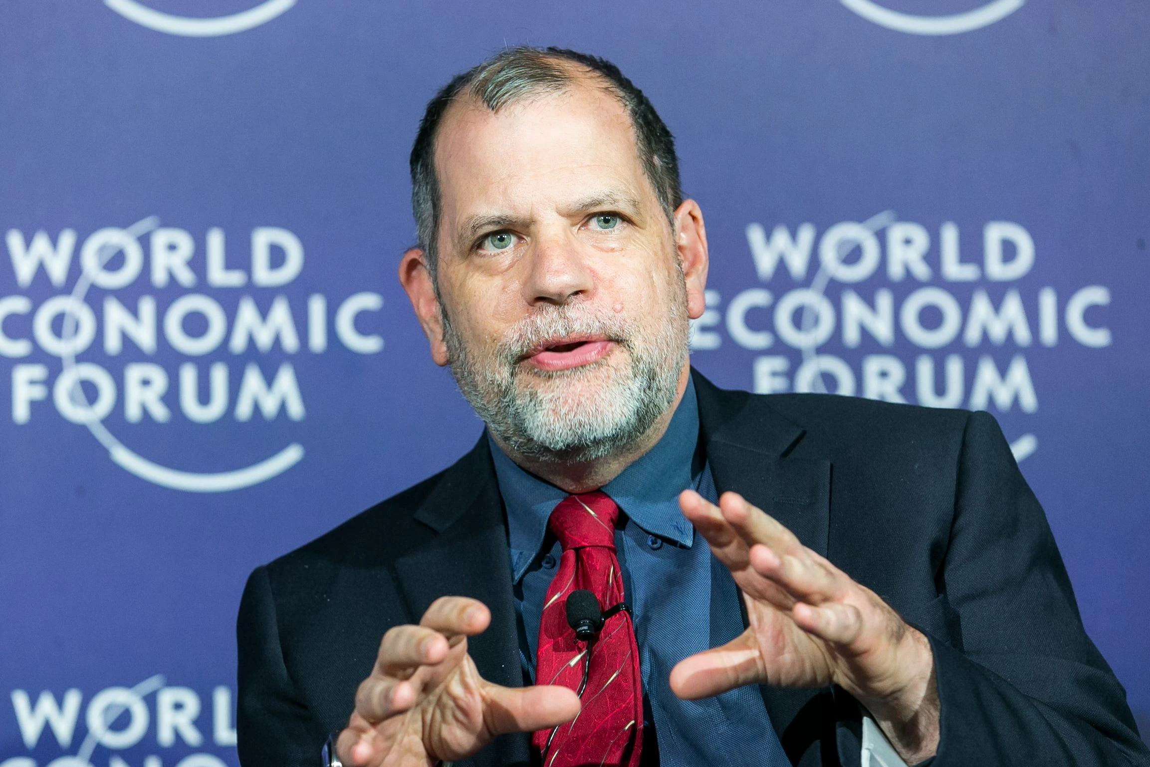 Colleges should teach how to use AI rather than skills a 'machine' can do better, a leading economist says