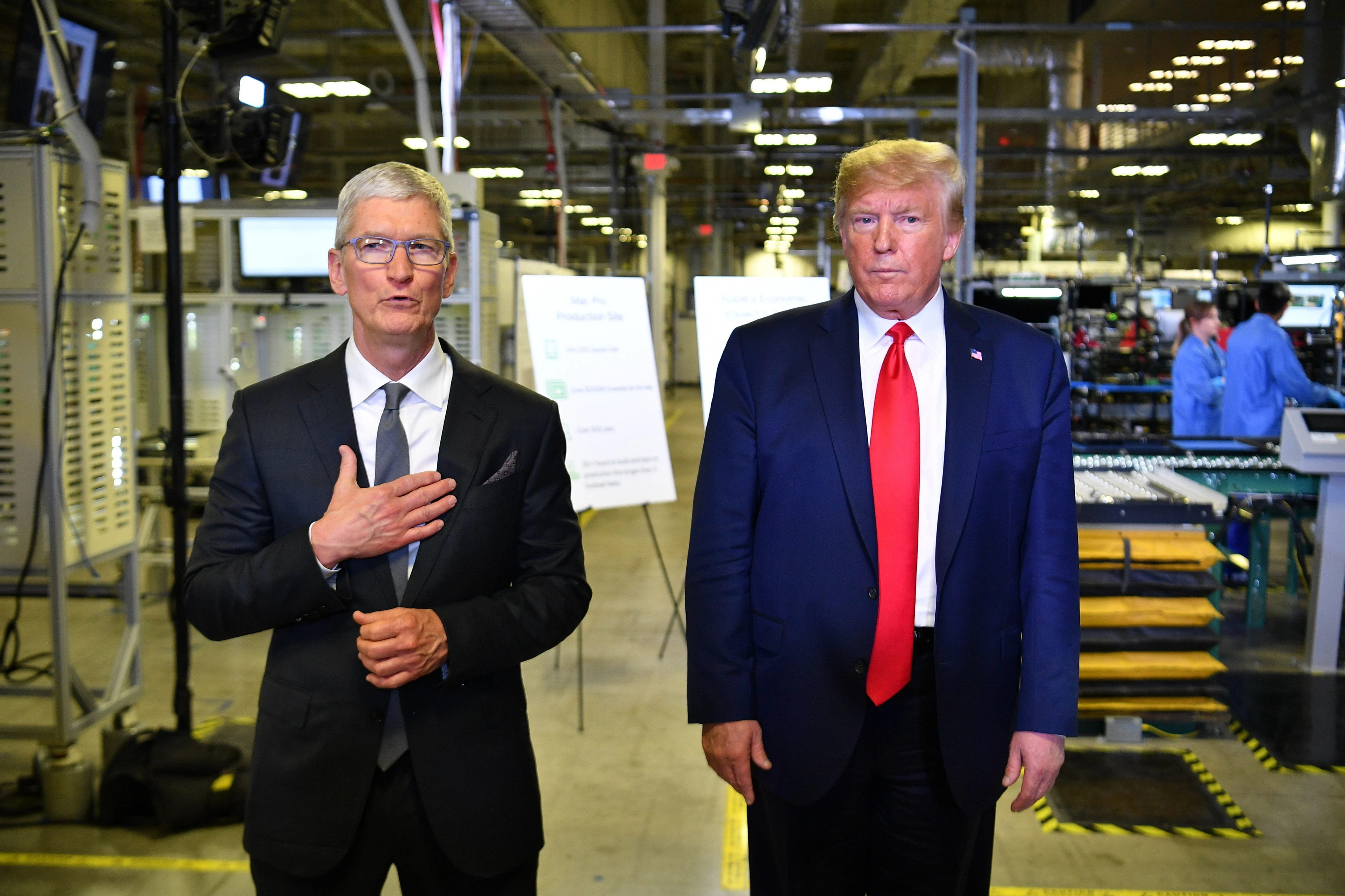 Tim Cook started courting Donald Trump with a phone call. It worked.