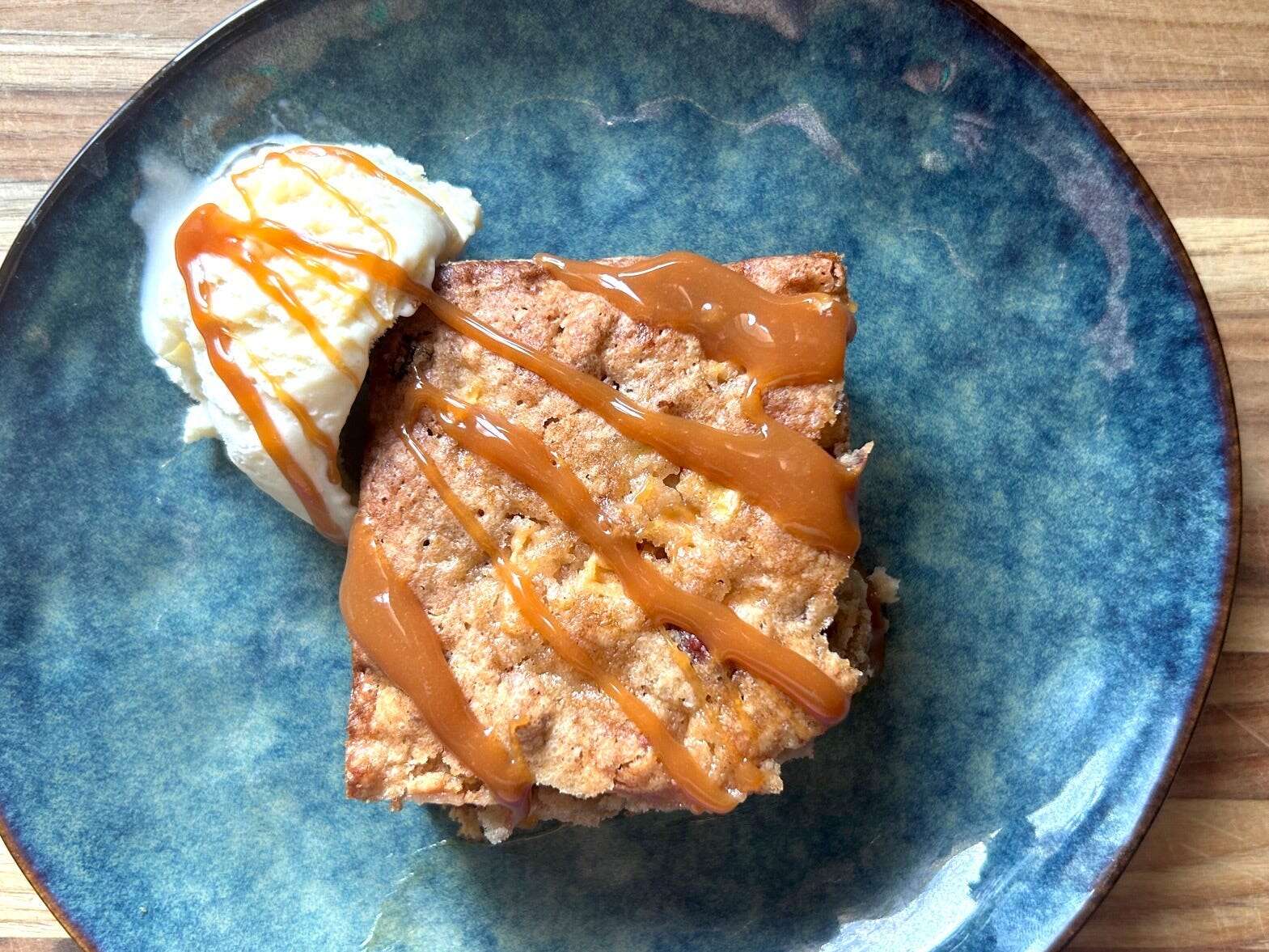 Ina Garten used to make this easy apple cake at her Barefoot Contessa store. It's the perfect fall dessert.