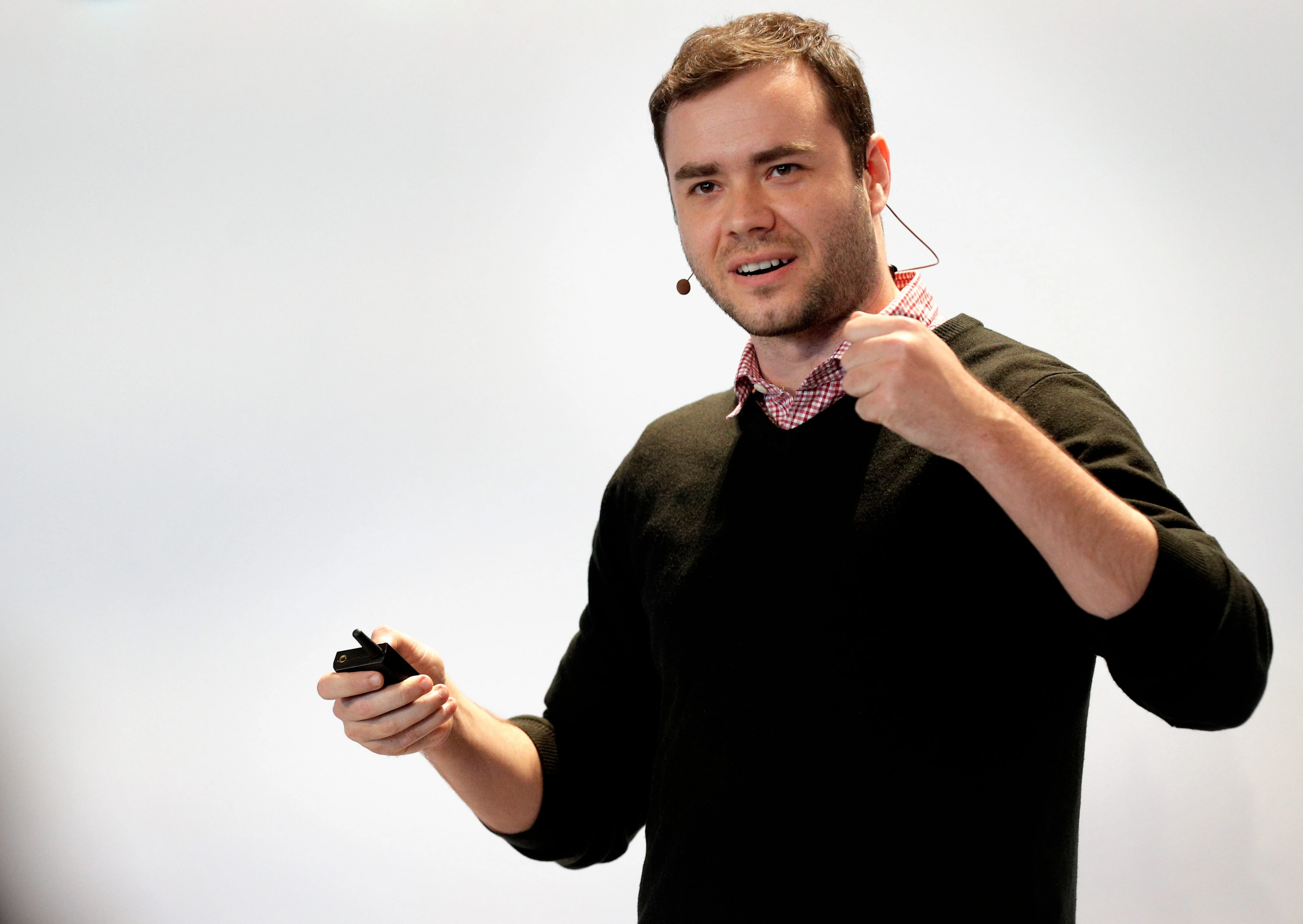 'Keep AI on the leash' because it's far from perfect, says OpenAI's cofounder Andrej Karpathy