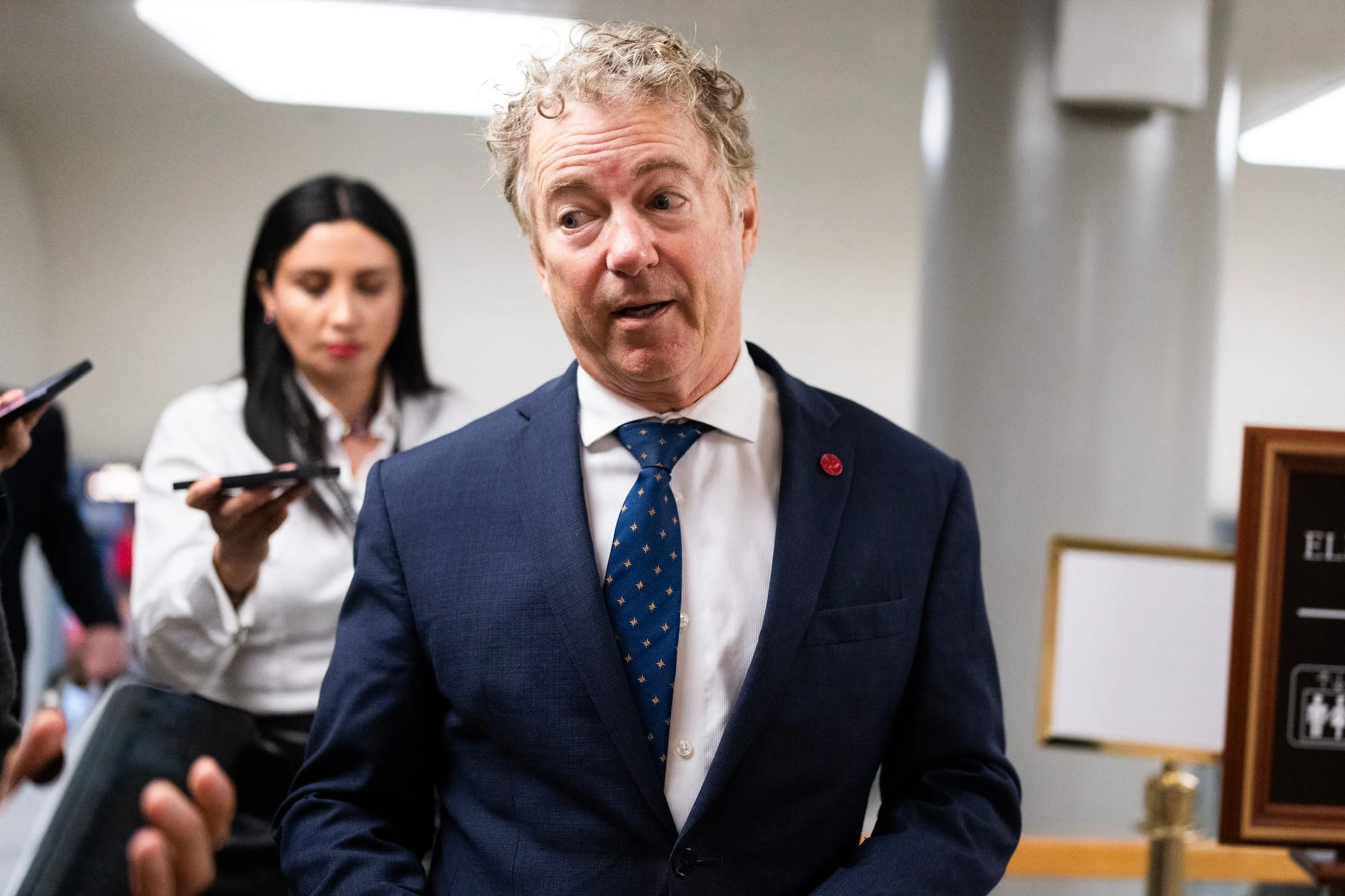GOP senator says tanking markets 'spooked' Trump into pausing tariffs