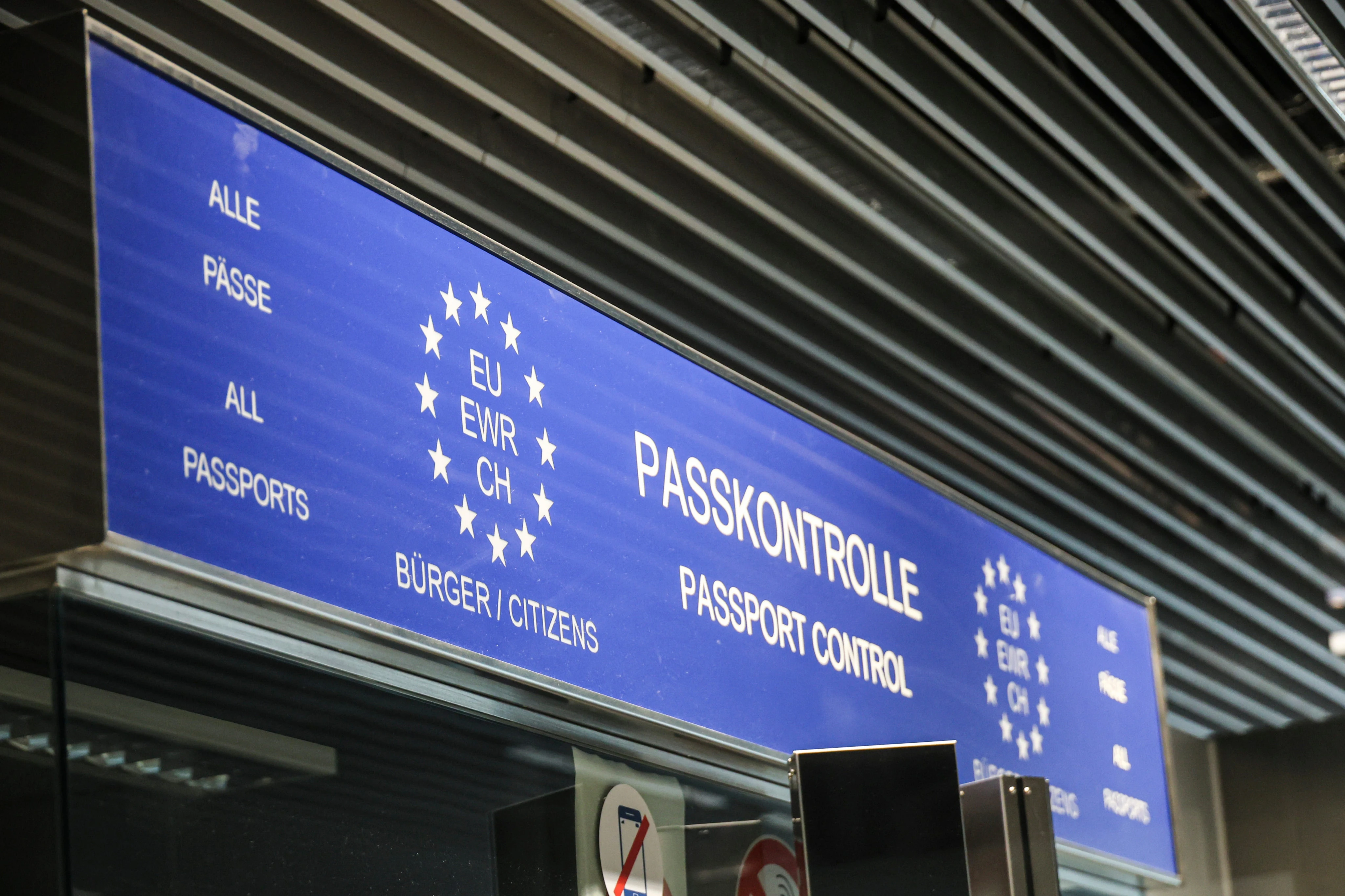 Weeks after TSA chaos in the US, Europe is facing its own airport line problem