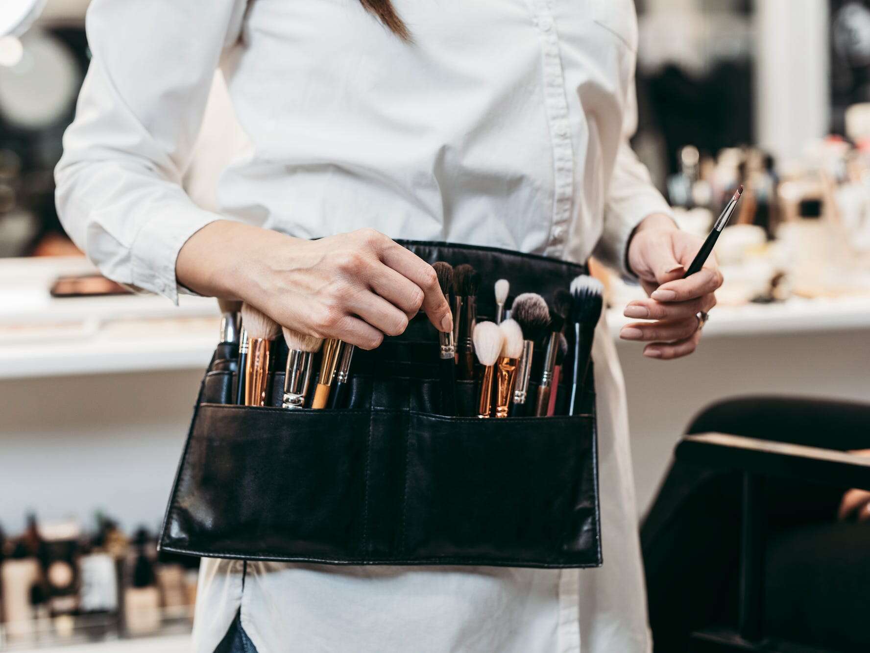 5 beauty trends I'd never follow after working as a hair and makeup artist for over 6 years