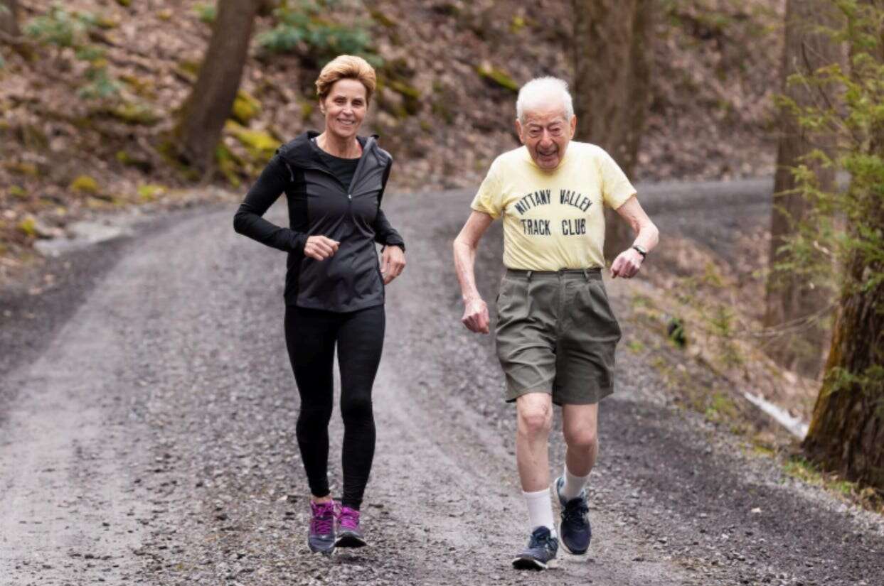 4 simple habits that will help you keep fit throughout life, from a personal trainer who works with active 90 year olds