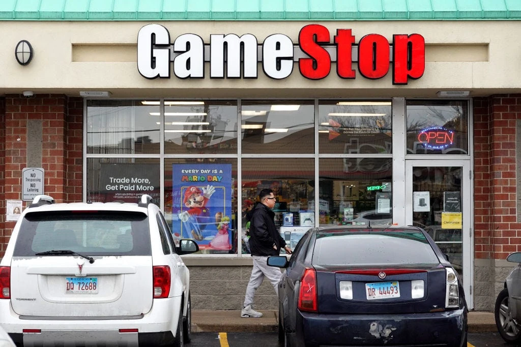 Roaring Kitty could get booted from E*Trade after his social media post revealing his apparent position in GameStop caused the stock to surge