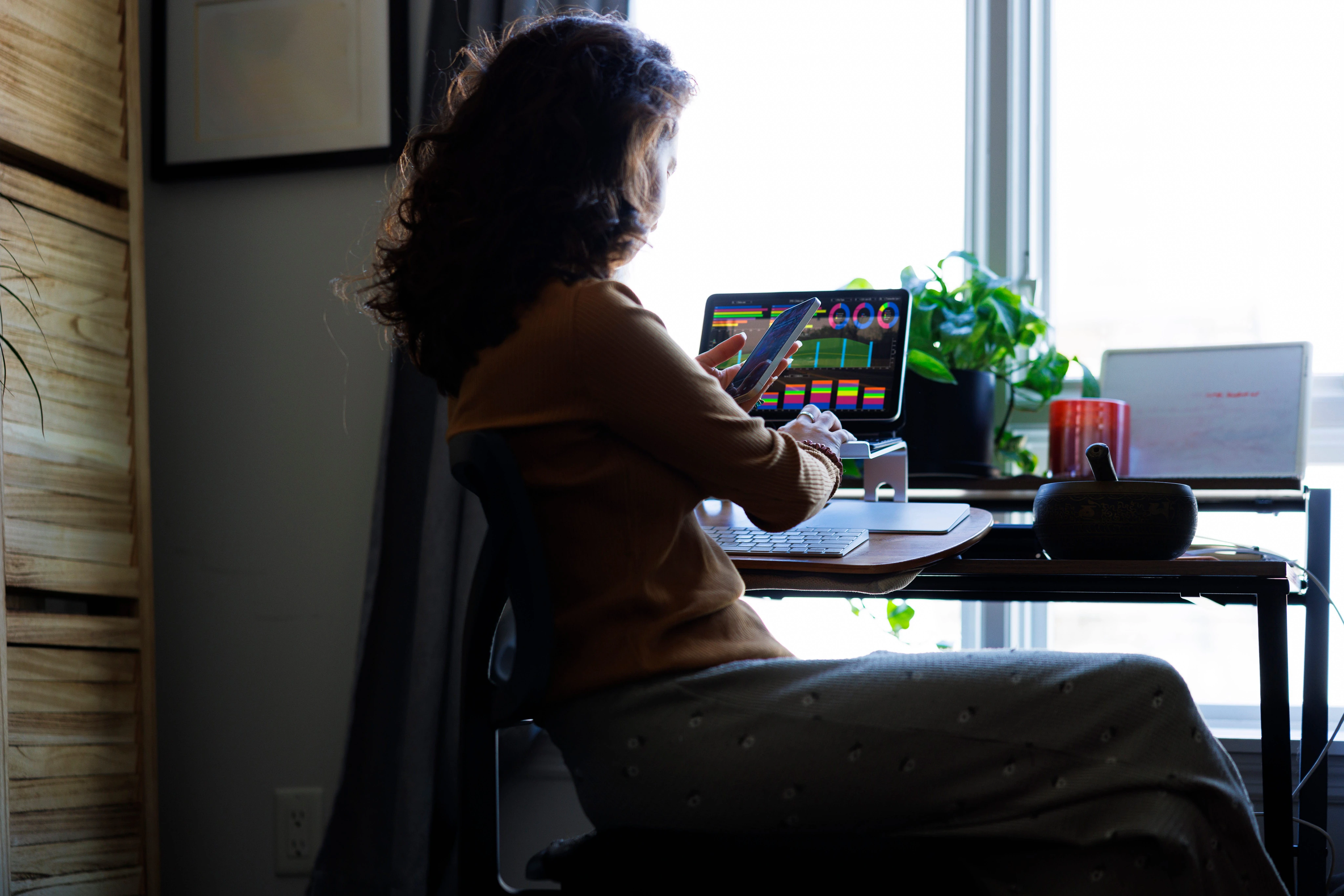 5 people who made up to $470,000 secretly juggling multiple jobs explain the best roles for making it work