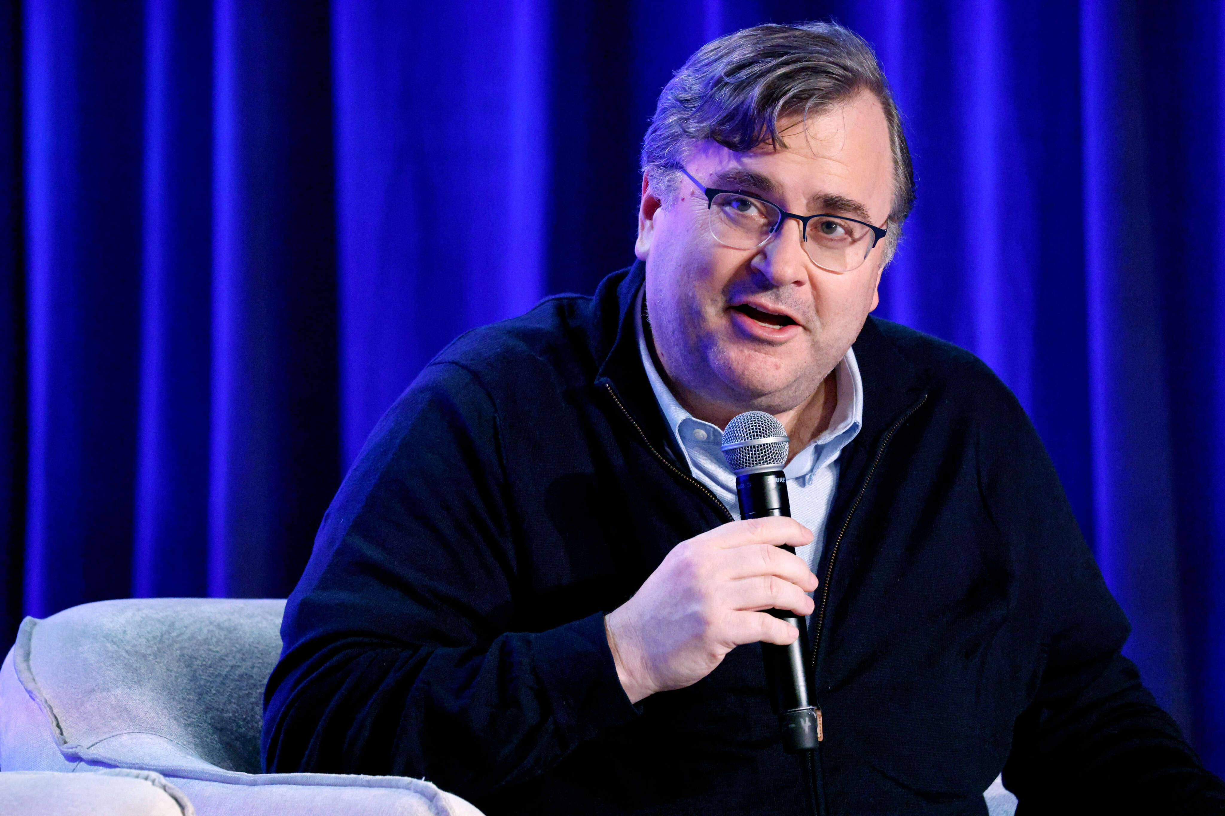 Reid Hoffman doesn't want Big Tech's pivot from fact-checking to mean more misinformation 