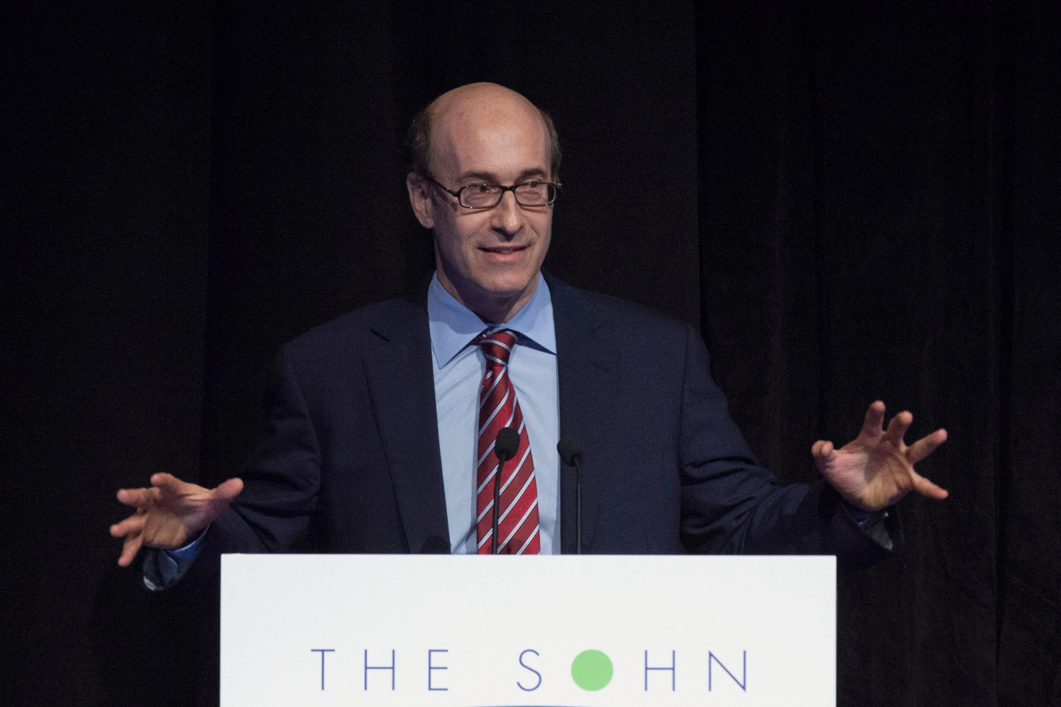 Ken Rogoff says a recession looms because some consumers think it's 'the end of the world'