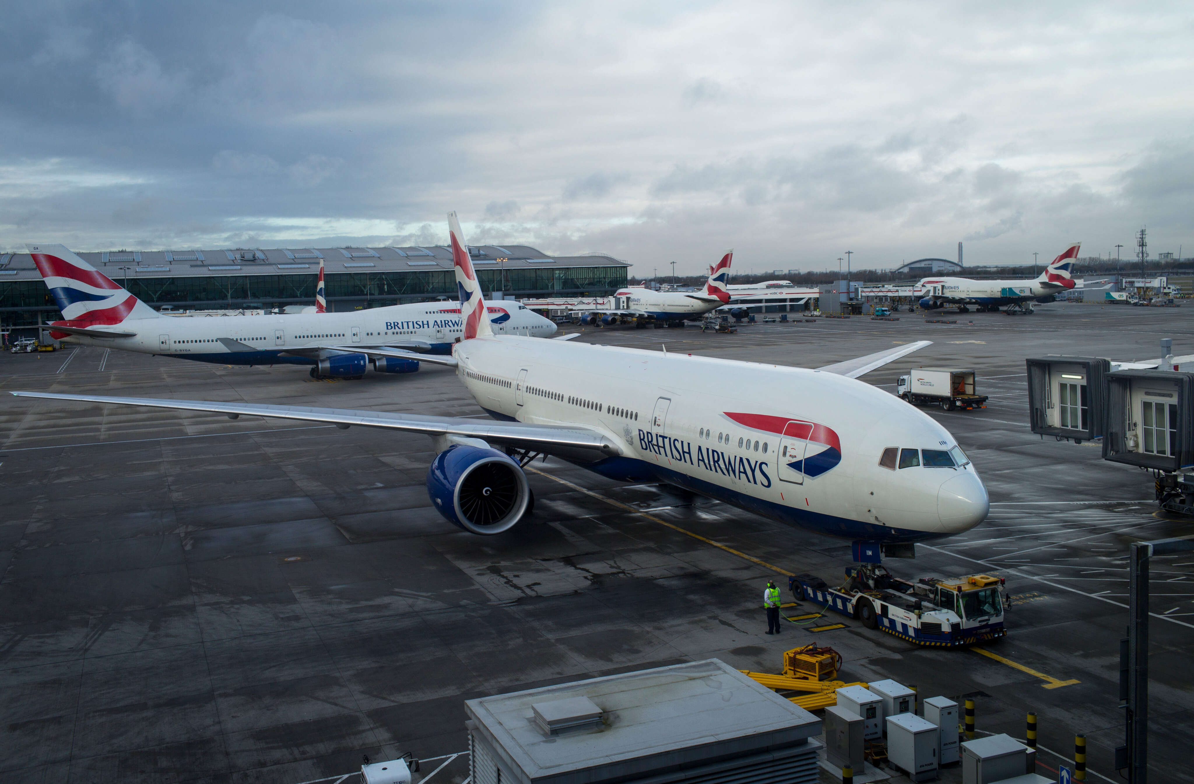 British Airways sues airport handlers for $1.2 million after almost 20 pounds of gold jewelry was stolen 