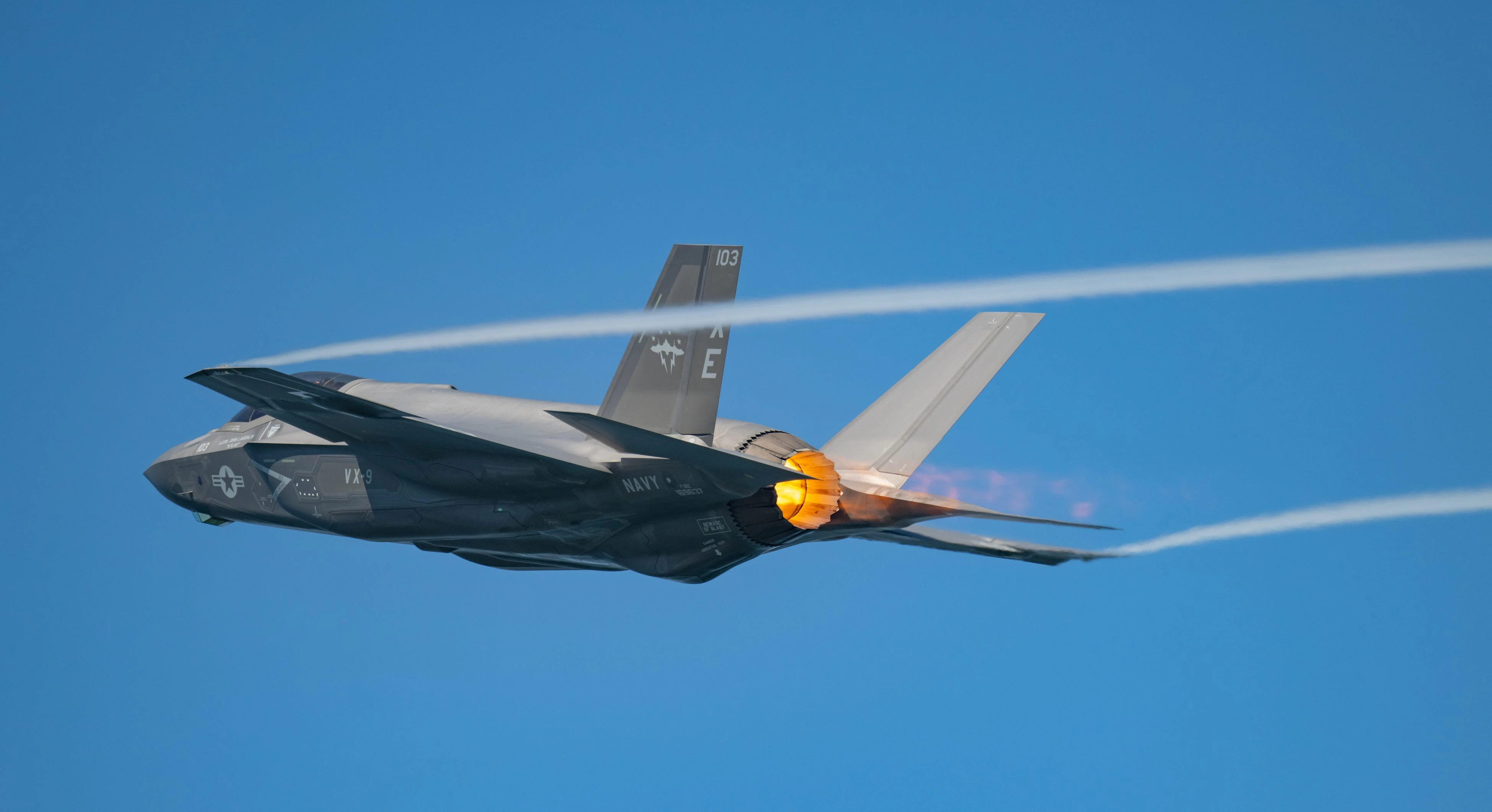 With a fiery disaster in a California field, the F-35 stealth fighter suffers another major crash