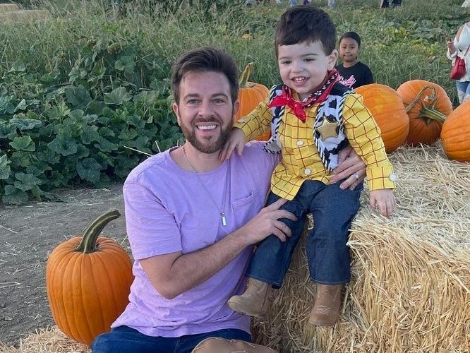 I burned out working at consulting firms like KPMG and became a stay-at-home dad. I feel some guilt, but I'm glad I left.