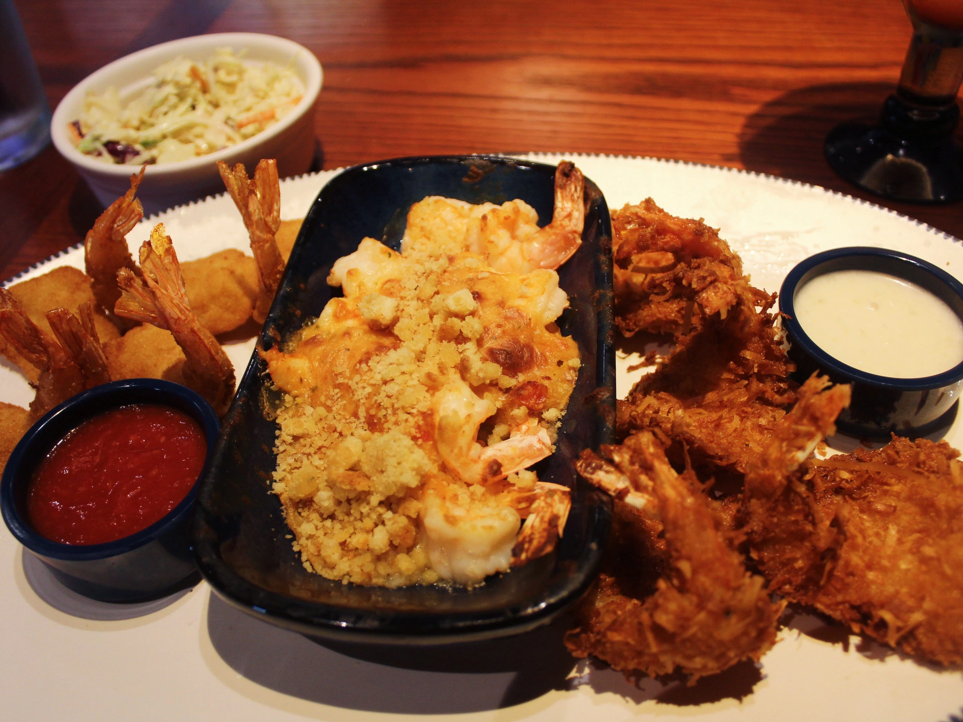 I tried Red Lobster's Endless Shrimp, which once contributed to the chain's bankruptcy. It's still an unbeatable deal.