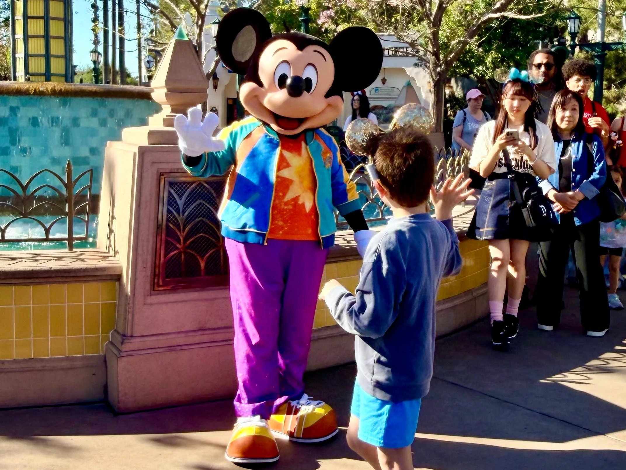 I planned a Disneyland trip around my 9-year-old. Here are 3 things I'd do again and 2 things I wouldn't.