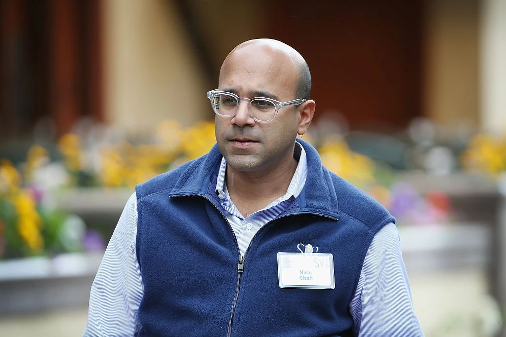 Wayfair CEO tells employees the company is profitable once again — but to expect long hours and 'blending work and life'