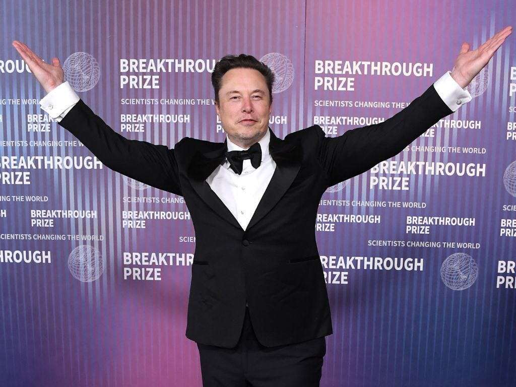 Elon Musk is pitching a daring idea to Tesla shareholders: A vote for Musk is a ticket to the 'Muskonomy'