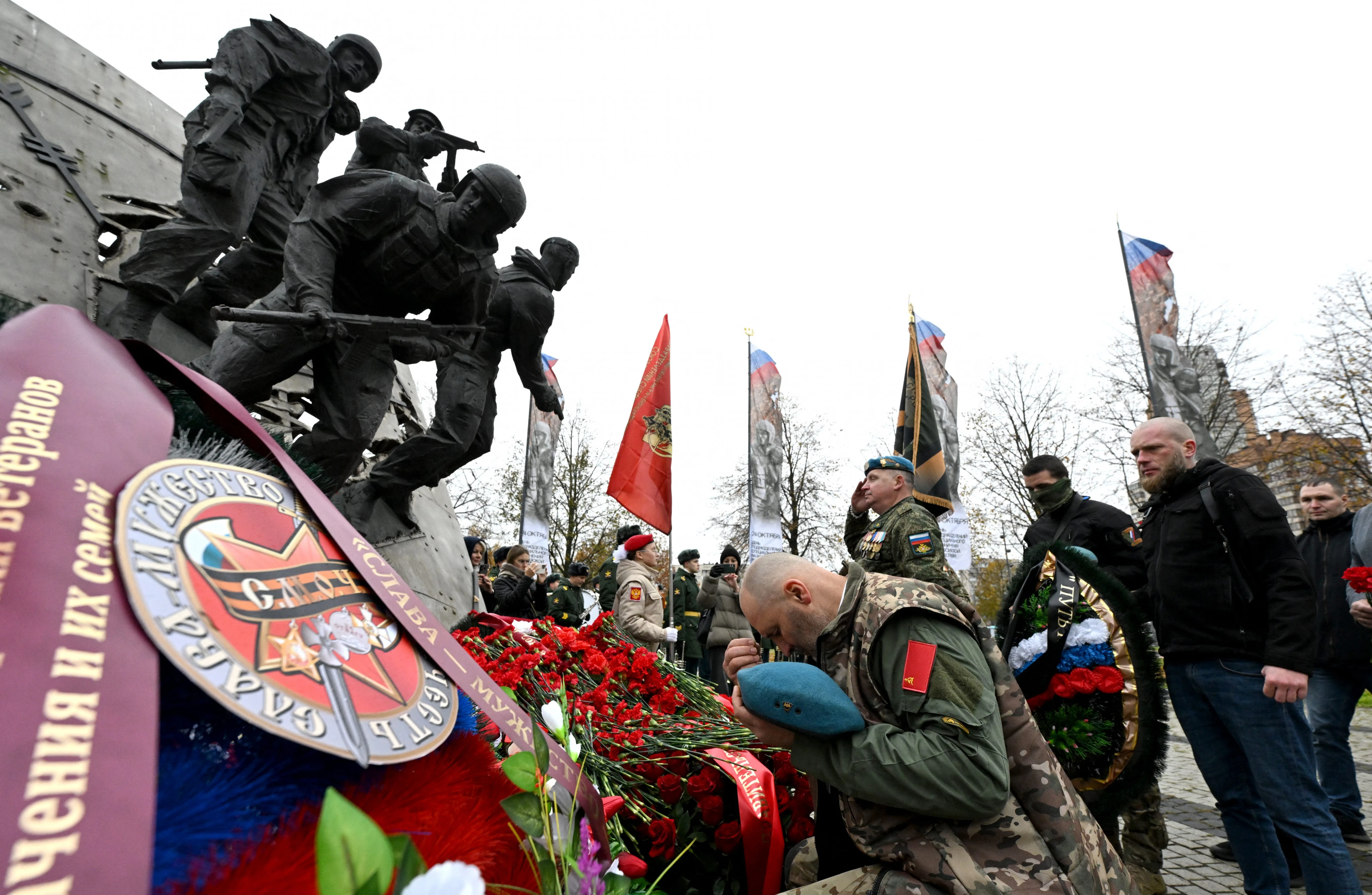 Ukraine says nearly 300 Russian troops died of drugs or bad food in the last 2 years