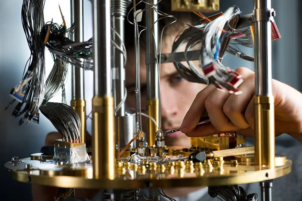 CEOs who aren't yet preparing for the quantum revolution are 'already too late,' IBM exec says