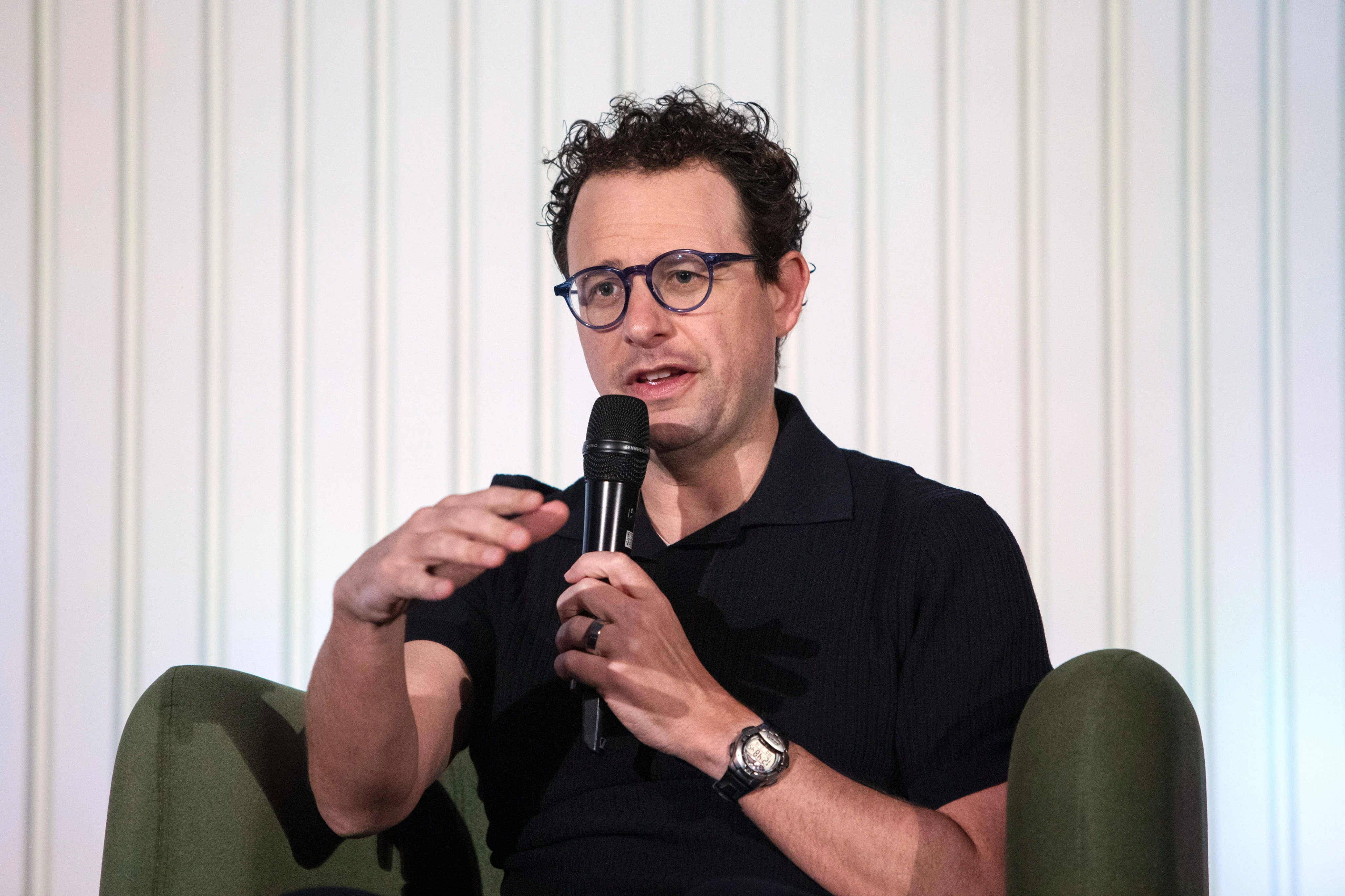 Anthropic has surged to a trillion-dollar valuation on secondary markets, overtaking OpenAI