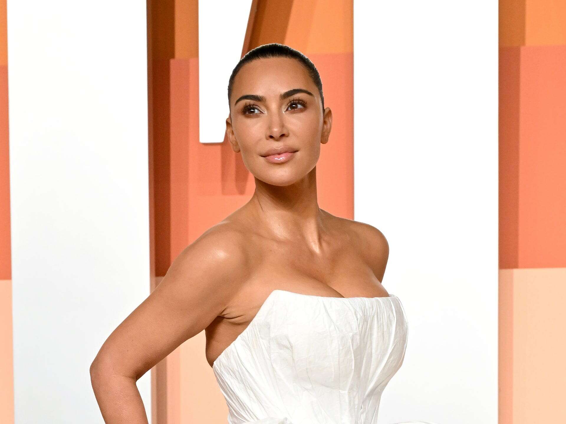 Kim Kardashian posts photo shoot with a Tesla Cybertruck and Optimus robot