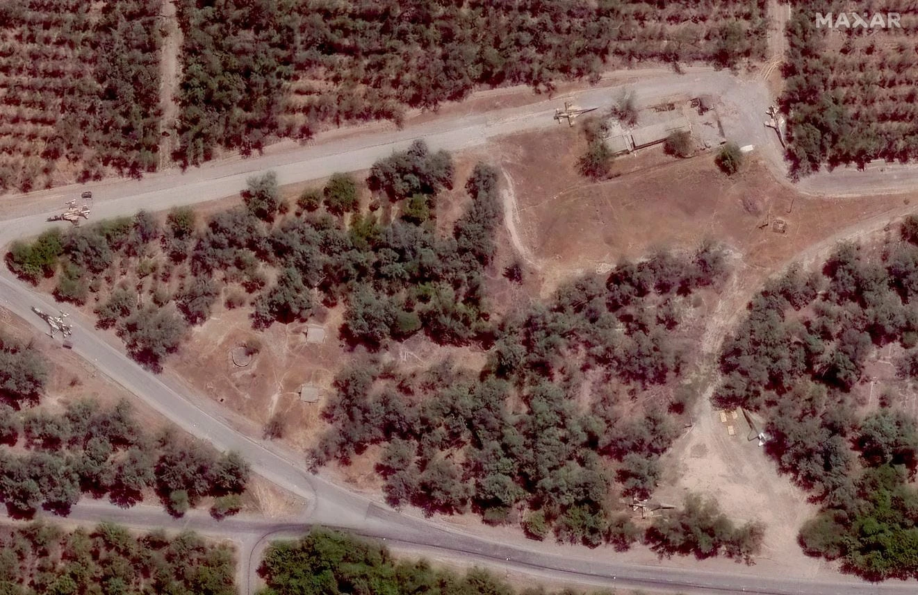Satellite image captures decades-old US-made F-5 jets at an Iranian airbase, offering a snapshot of Tehran's vintage air force