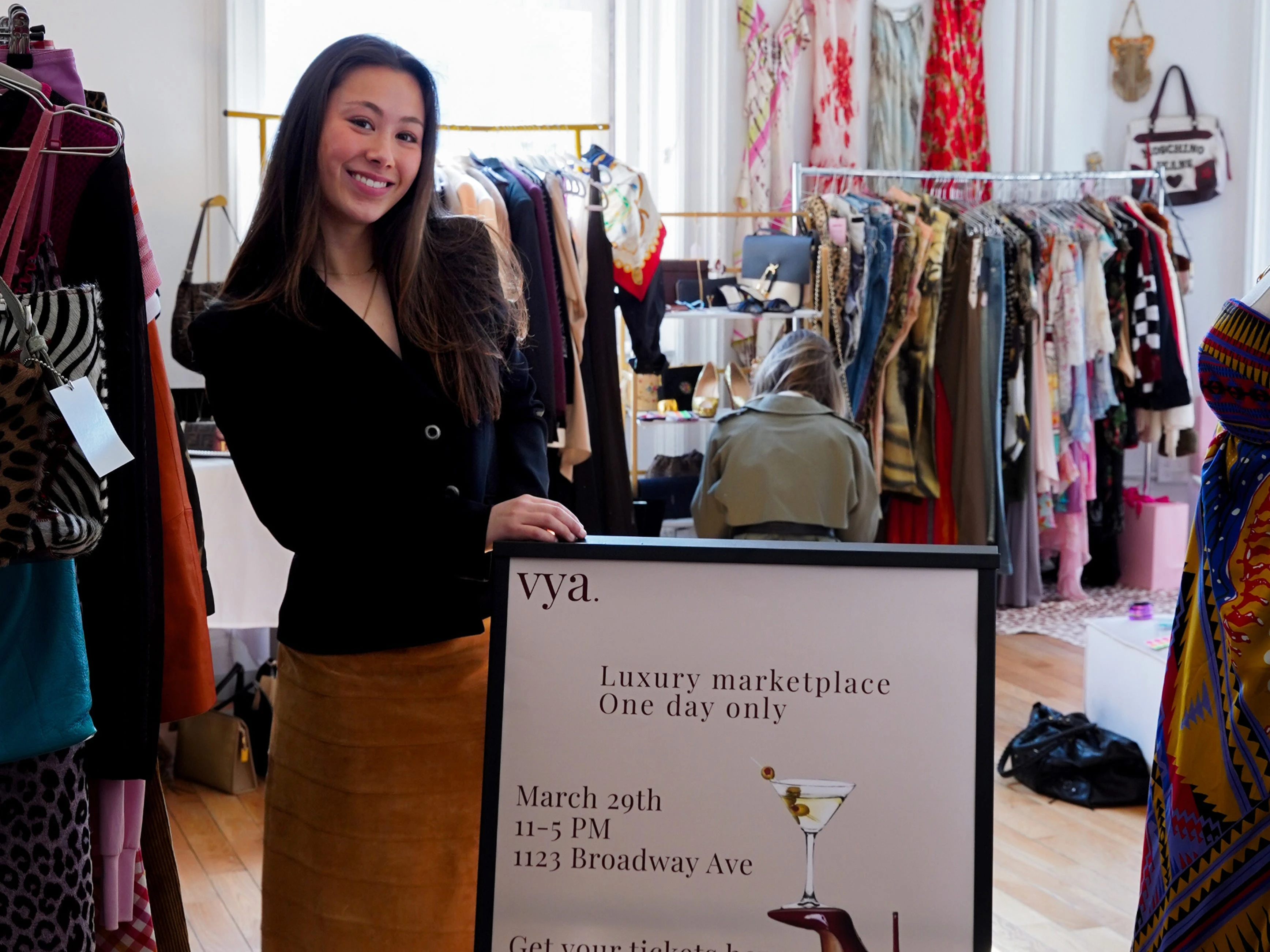 I'm a college senior who built a vintage clothing marketplace with Claude. It took me 5 days to build the pilot.
