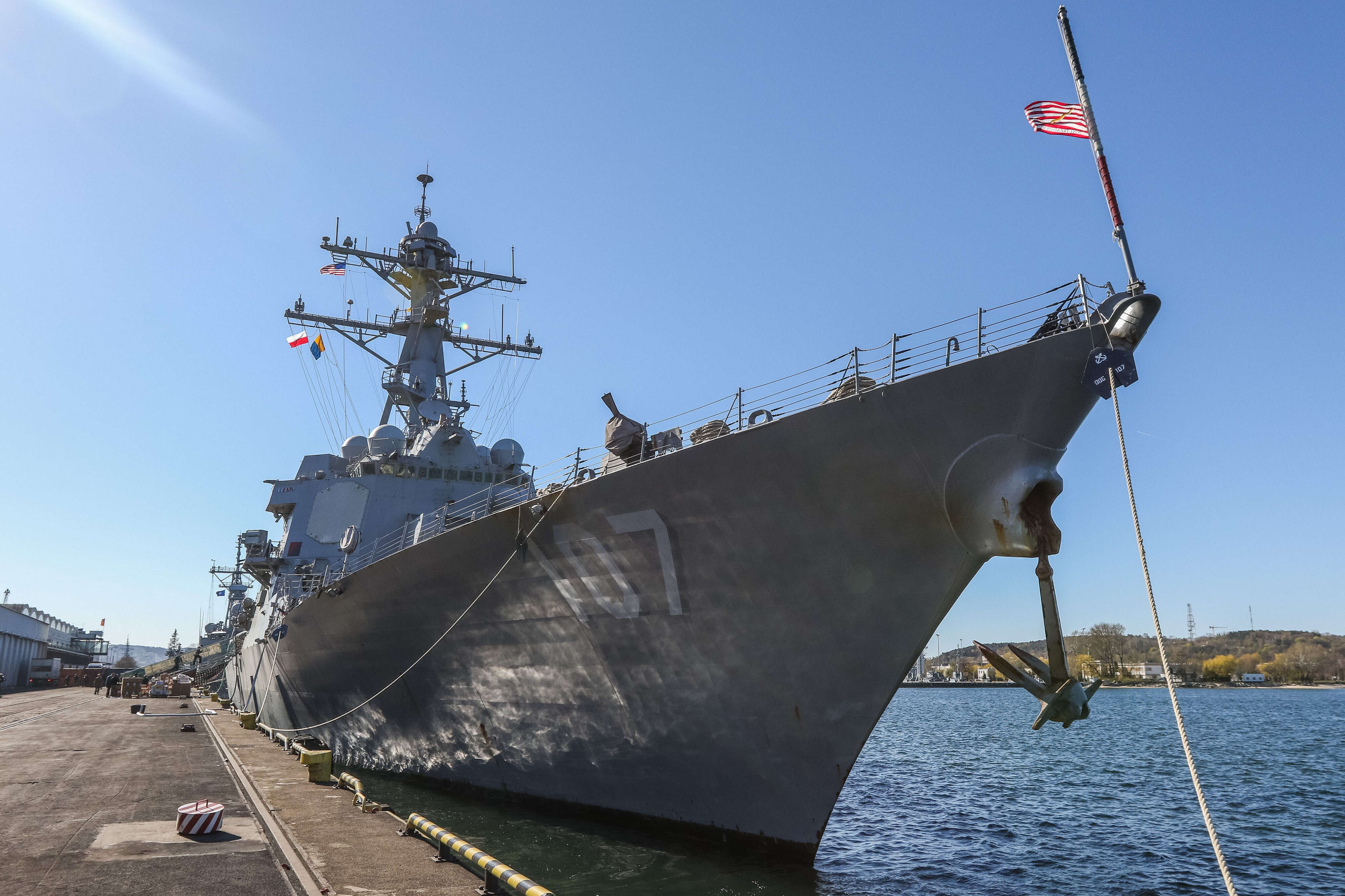 A US Navy destroyer that fought the Houthis for 9 months is now deploying to guard America's southern border