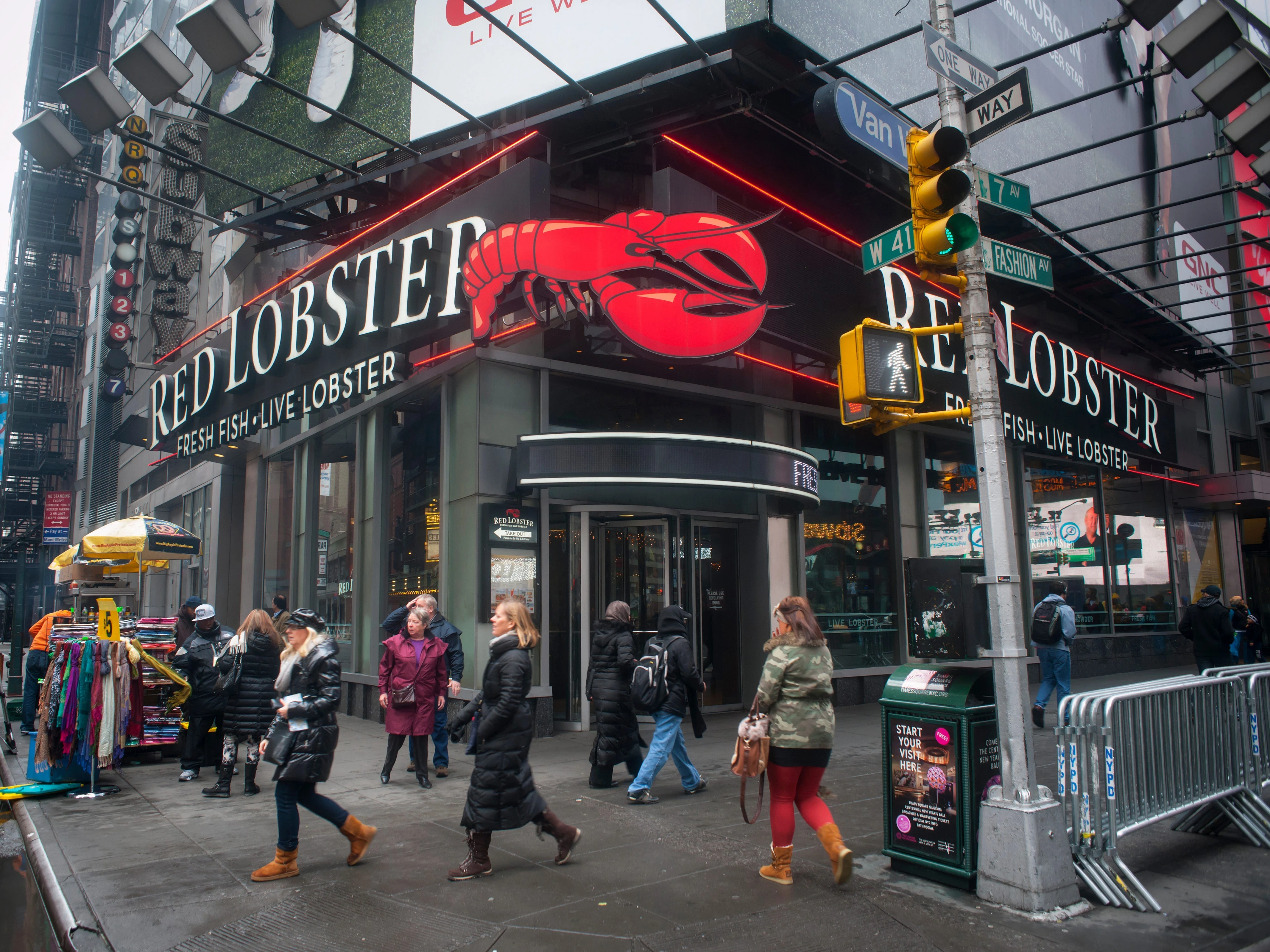 Red Lobster survived bankruptcy. It couldn't survive Times Square.
