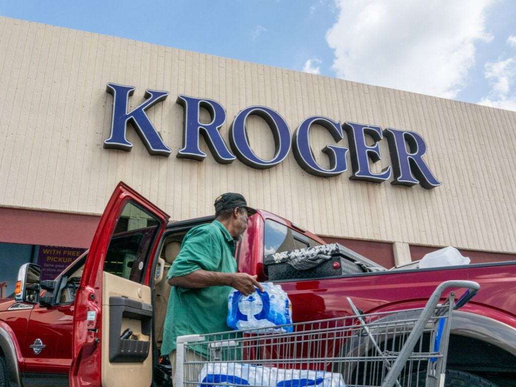 Kroger's CEO says it isn't the supermarket's fault that groceries are more expensive, it's due to things like credit card swipe fees and fuel costs