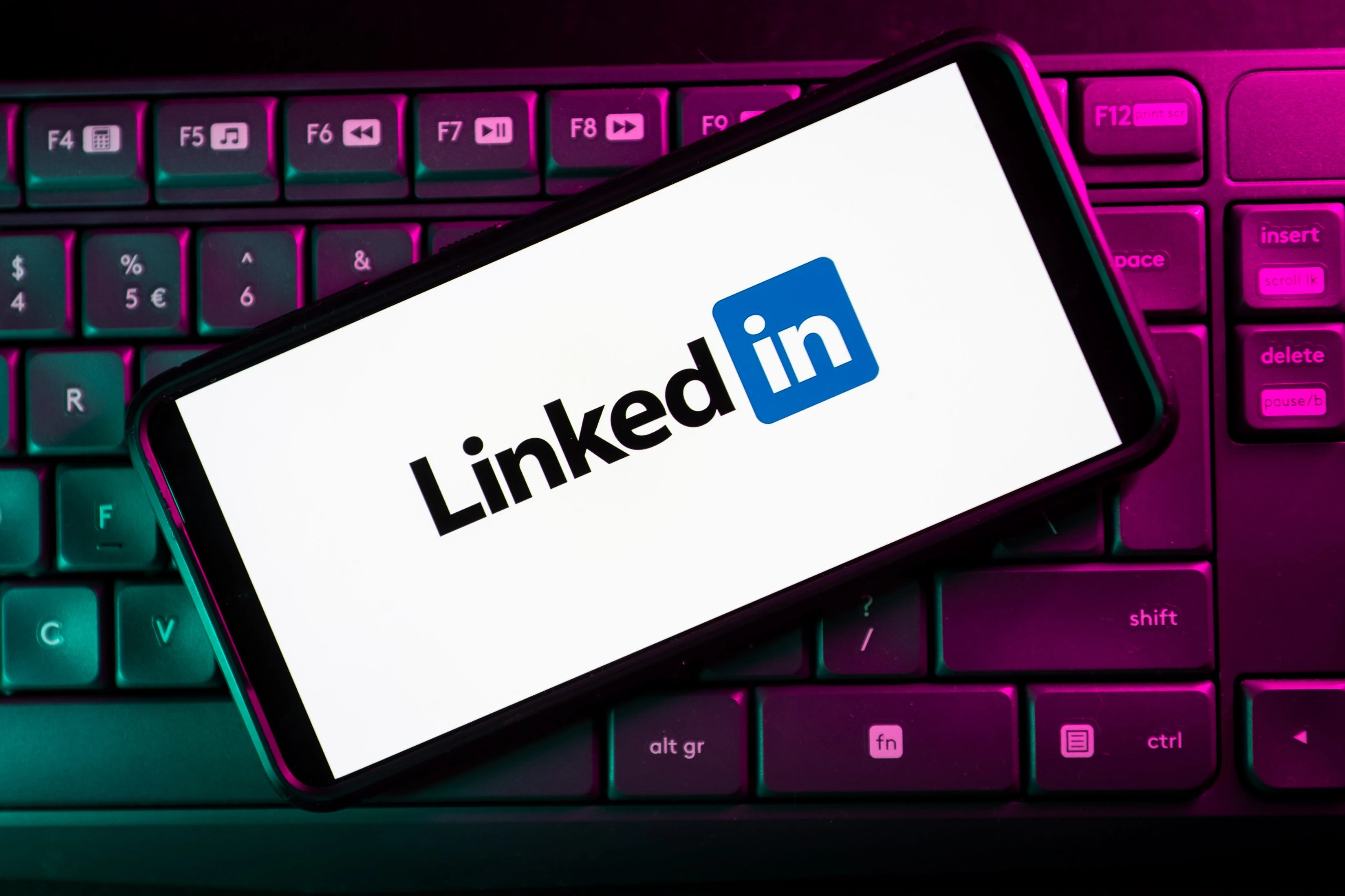 Leaked docs show LinkedIn's product road map, including paid creator subscriptions and 'experiences'