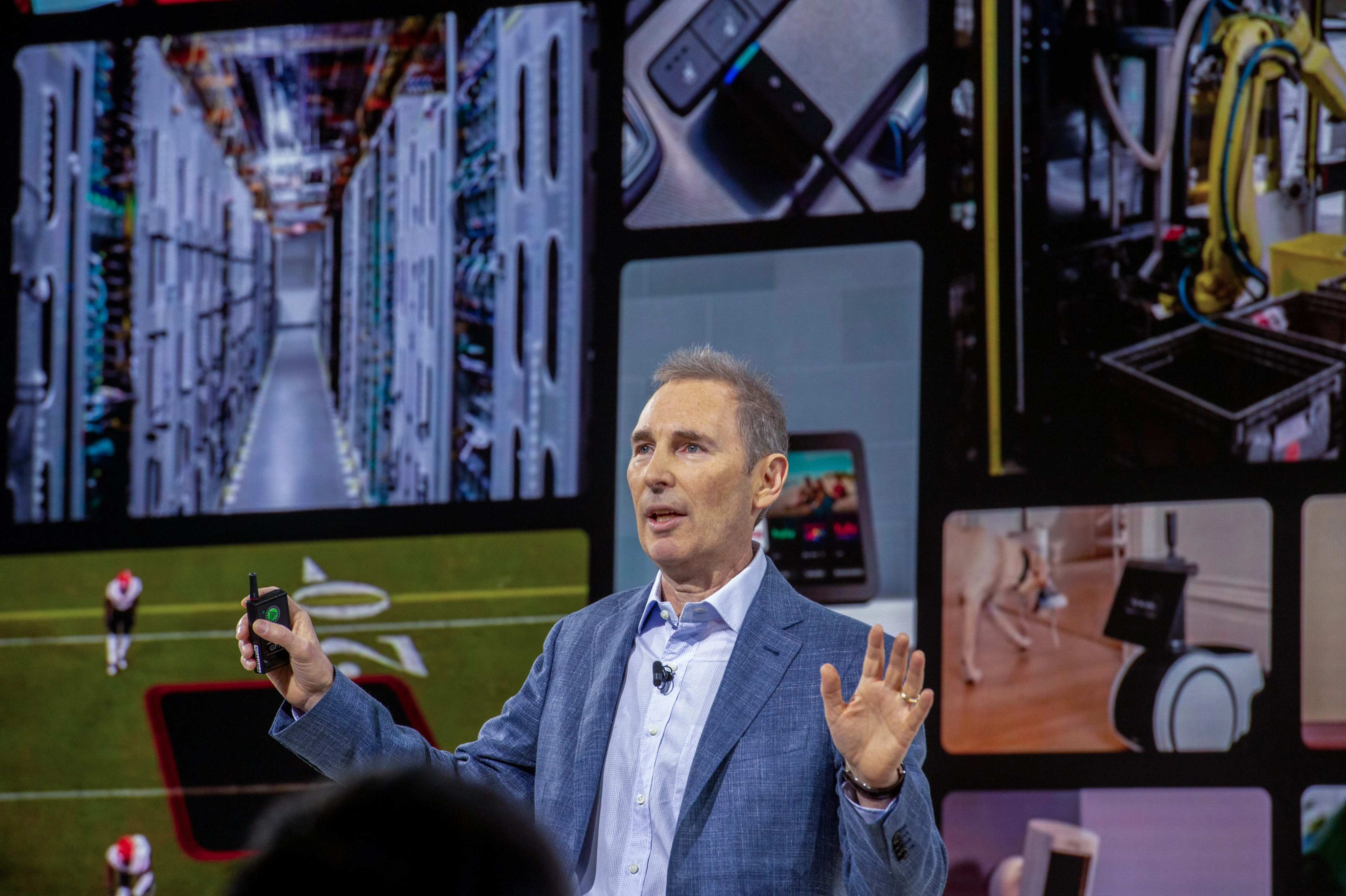 Amazon pushes AI use and closely tracks adoption, even as some employees push back