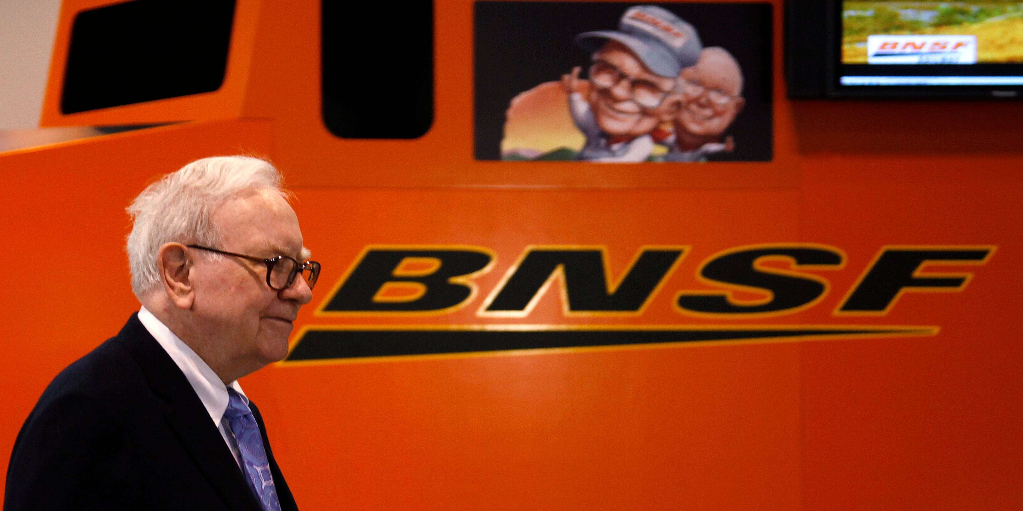 Warren Buffett's railroad is dealing with a surge in train robberies. Yes, train robberies.