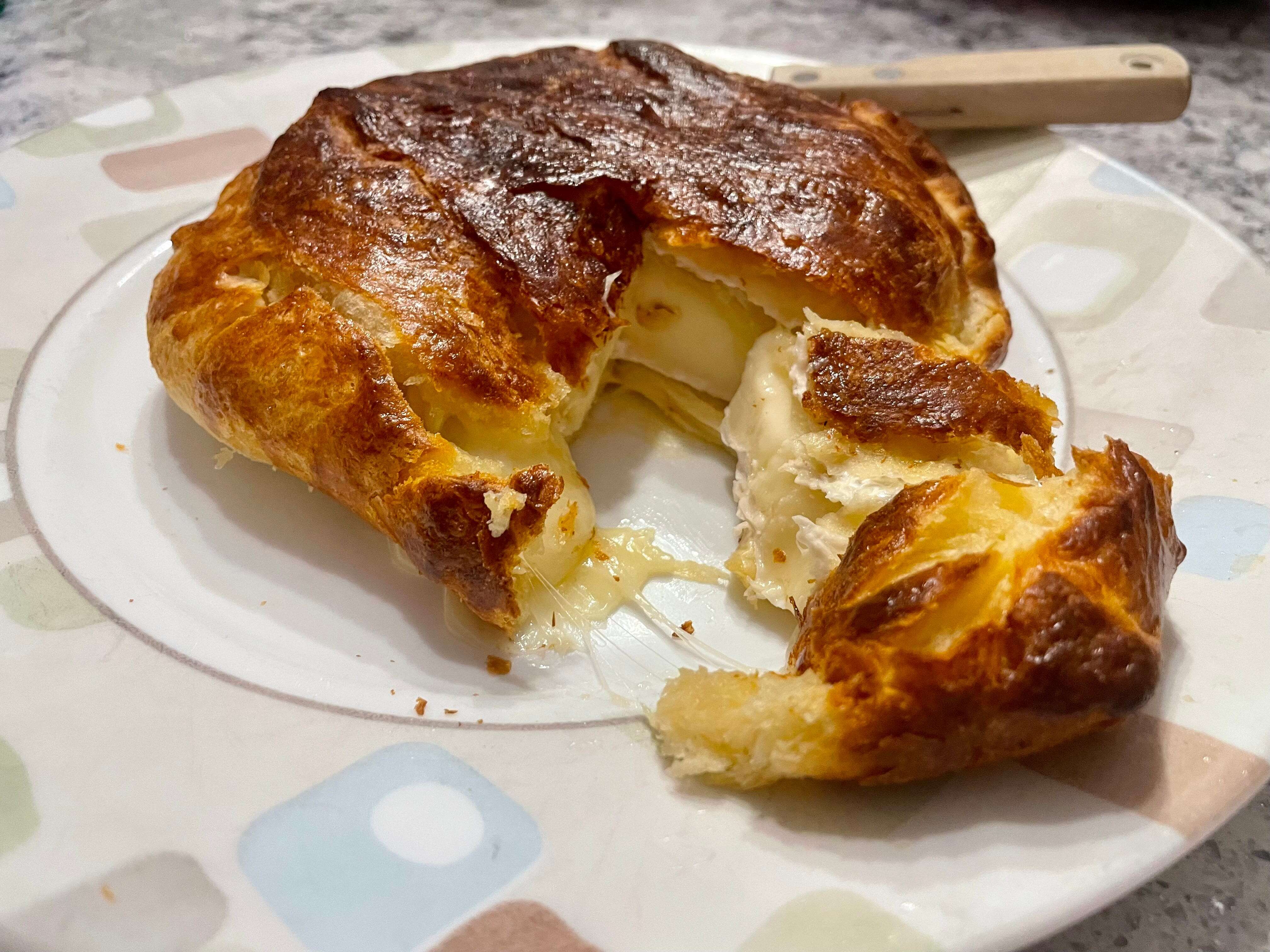 I made baked Brie in the air fryer, and it's my new go-to dish for potlucks