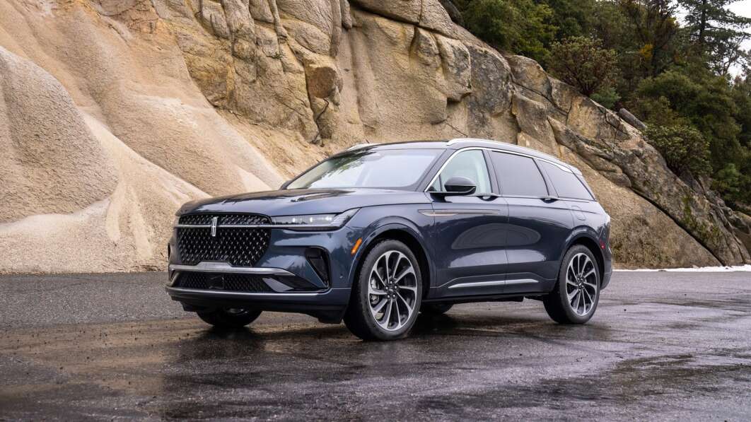 2024 Lincoln Nautilus First Drive: Lincoln's moonshot (with nits to pick)