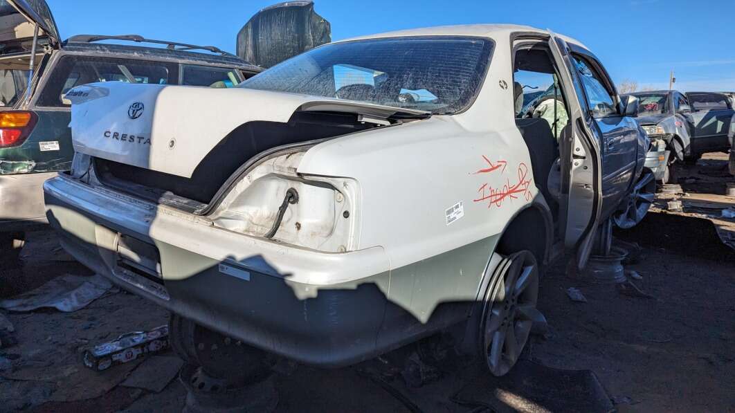 Junkyard Gem: 1997 Toyota Cresta Exceed G 2.5