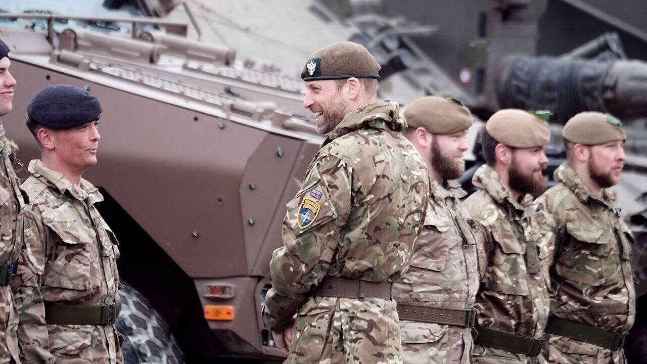 Książę William w czołgu w pobliżu rosyjskiej granicy