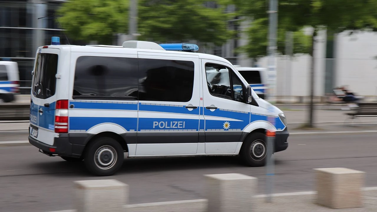 Martwe niemowlę na chodniku w Berlinie. Wielka akcja policji