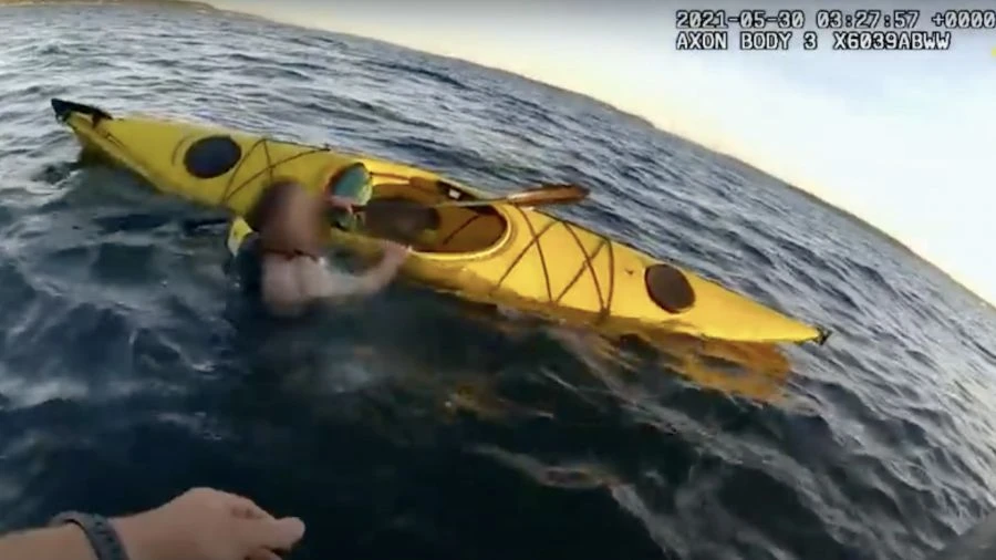 Groźna sytuacja na oceanie. „Niewiele brakowało, aby doznał hipotermii” [WIDEO]