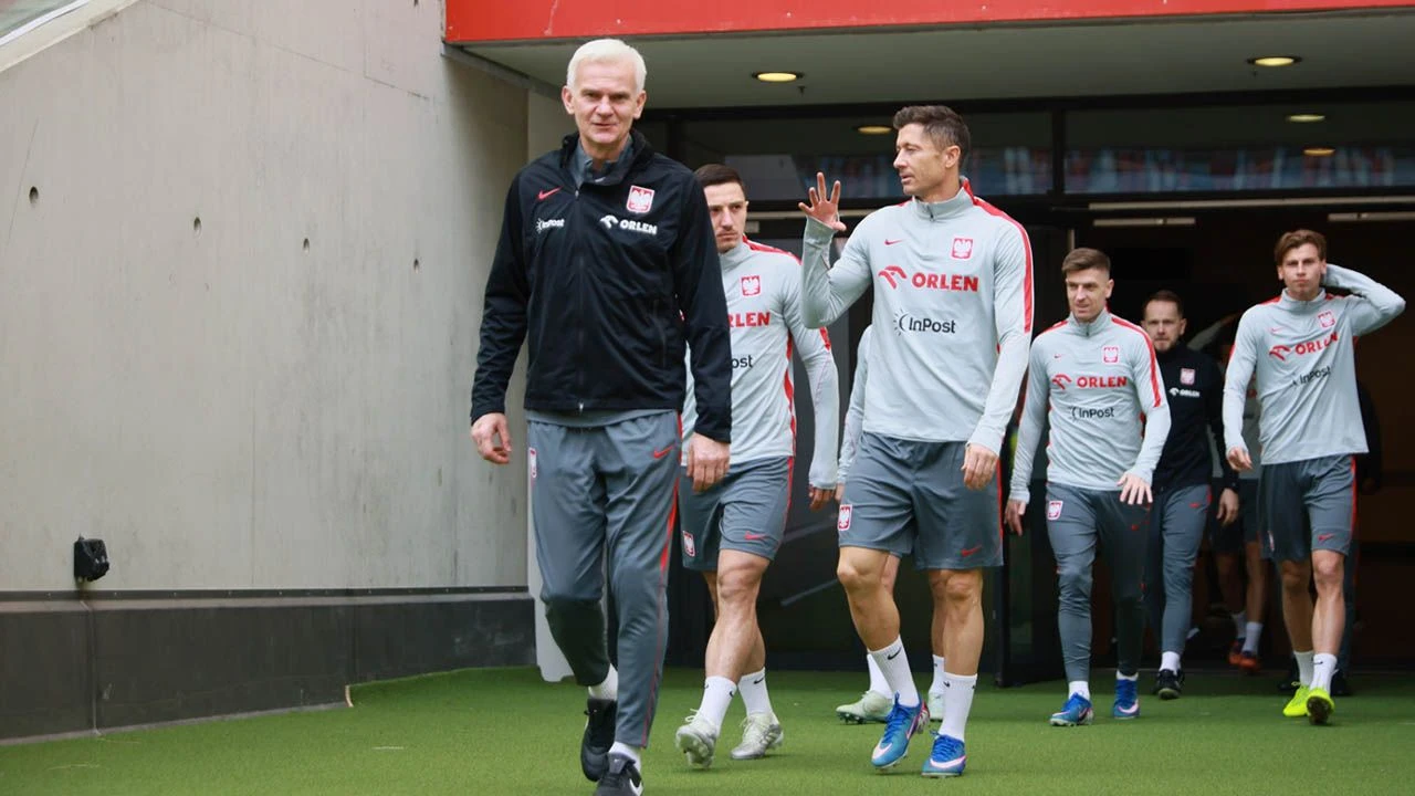 Polska piłka żegna trenera Magierę. Minuta ciszy przed meczami
