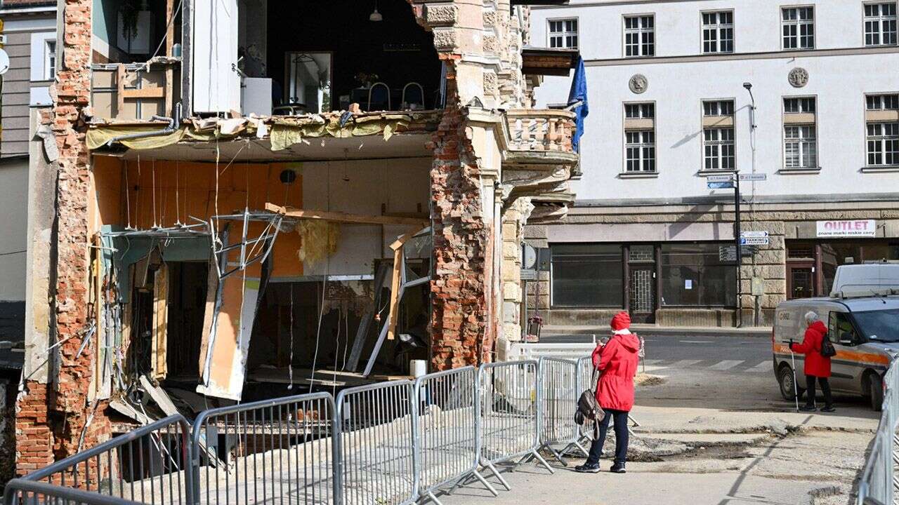 Policja ostrzega przed fałszywymi szczepionkami na terenach powodziowych