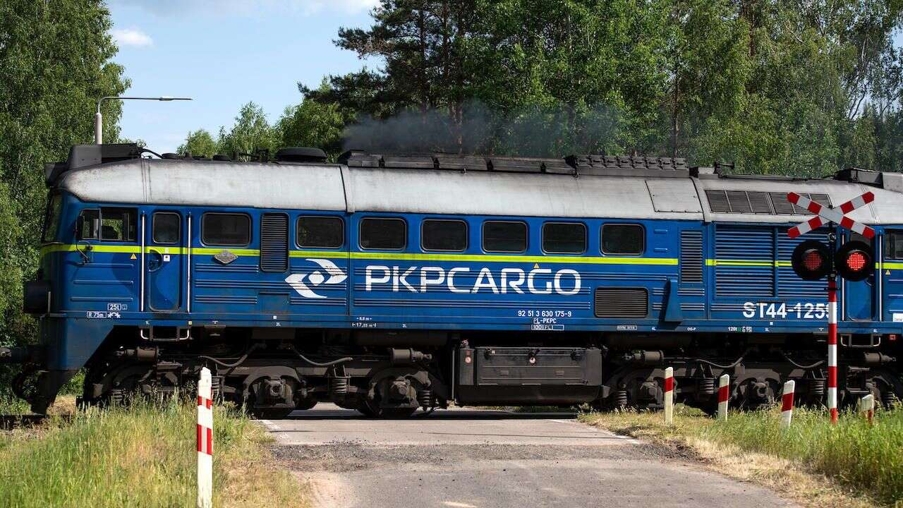 Zwolnienia w PKP Cargo. Zarząd poinformował, ile osób straci pracę