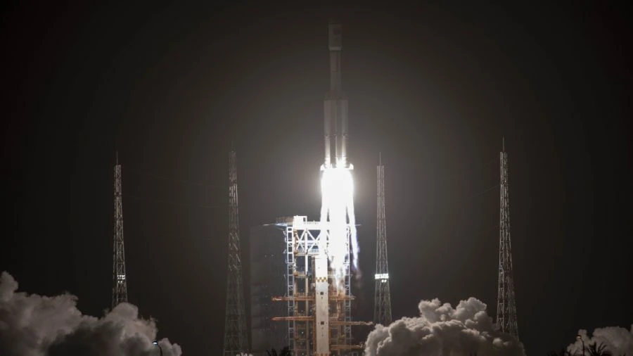 Tianzhou-2 zadokował do chińskiej stacji kosmicznej bez udziału człowieka