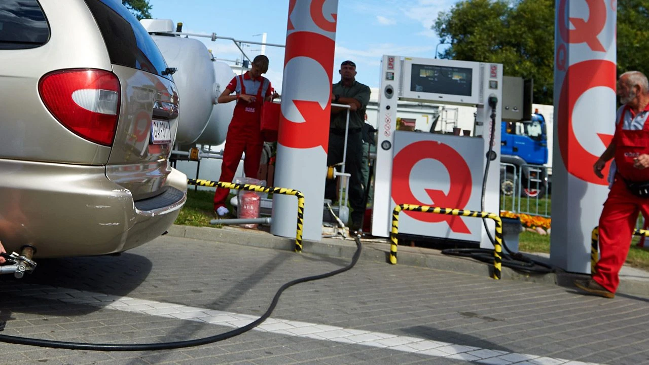 Ministerstwo nie planuje obniżek LPG. Branża bije na alarm