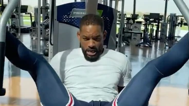 Will Smith Gets Serious About His Fitness Again — Sort Of