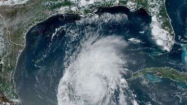 Beryl Set To Rapidly Intensify On Approach To Texas Due To Hot Ocean Temperatures