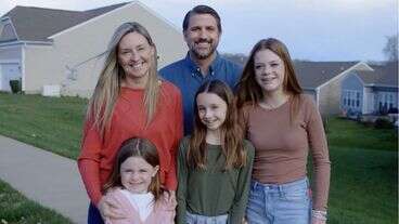 Childless GOP Candidate Posed With Friend's Wife And Kids For Campaign Video: NYT